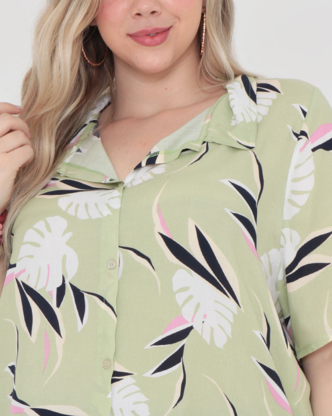 Tshirt-8064pe-Gola-Botao-Estamp---Verde-Floral