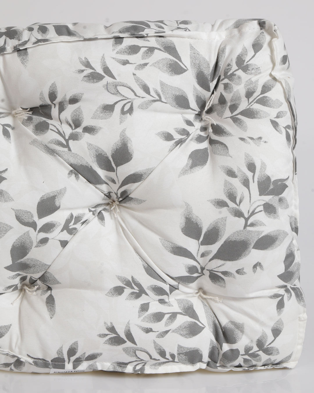 Almofada-Futton-Sort-40x40---Branco-Floral