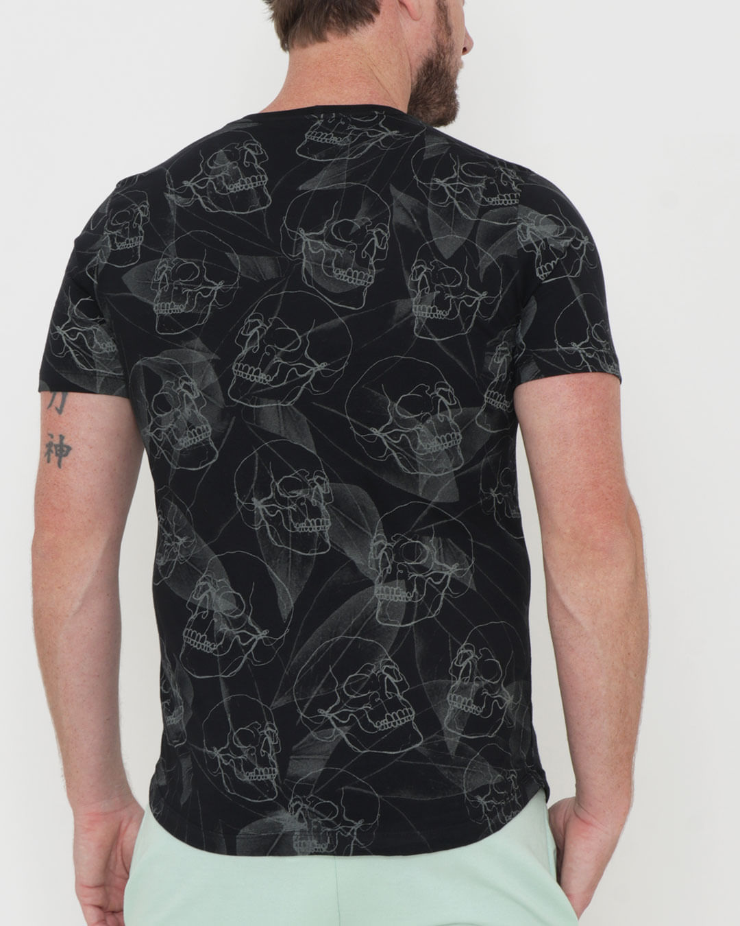 Camiseta-P0534-Fashion-Caveiras-Pgg---Preto