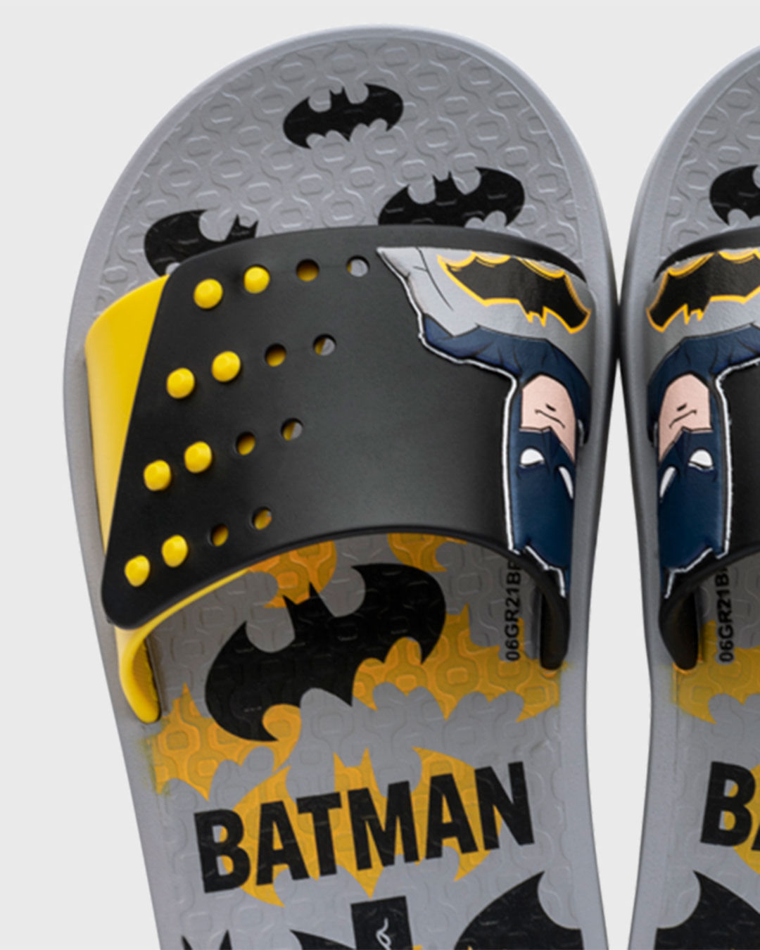Chi-Info-26758-22210-Preto-Batman---Cinza-Claro