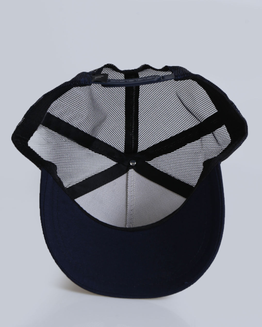 Bone-Fzo-Ref-7752413---Marinho