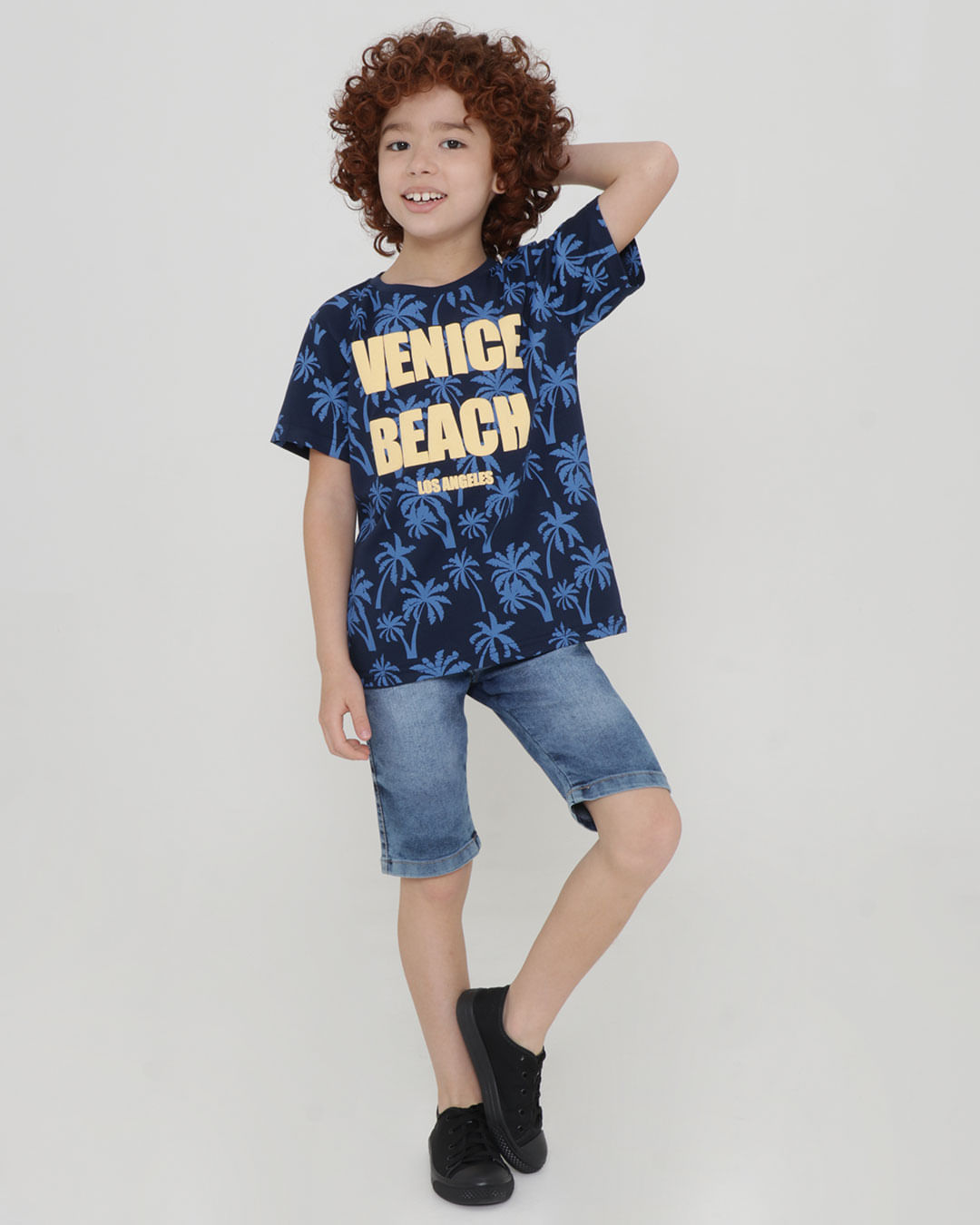 Camiseta-T33381-Mc--M48-Tropical---Marinho-Floral
