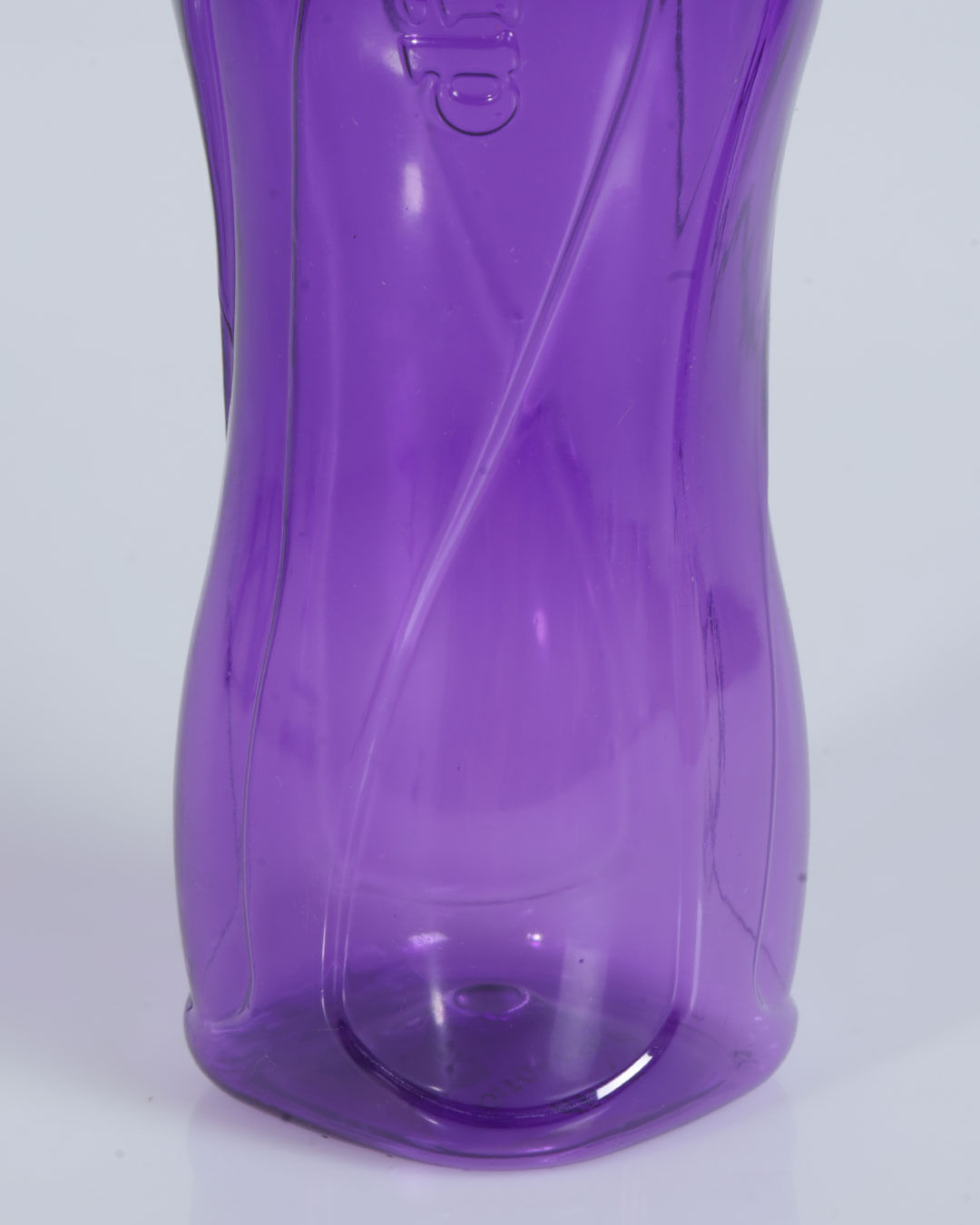 Garrafinha-4111-Tampa-C-Alca-650ml---Roxo