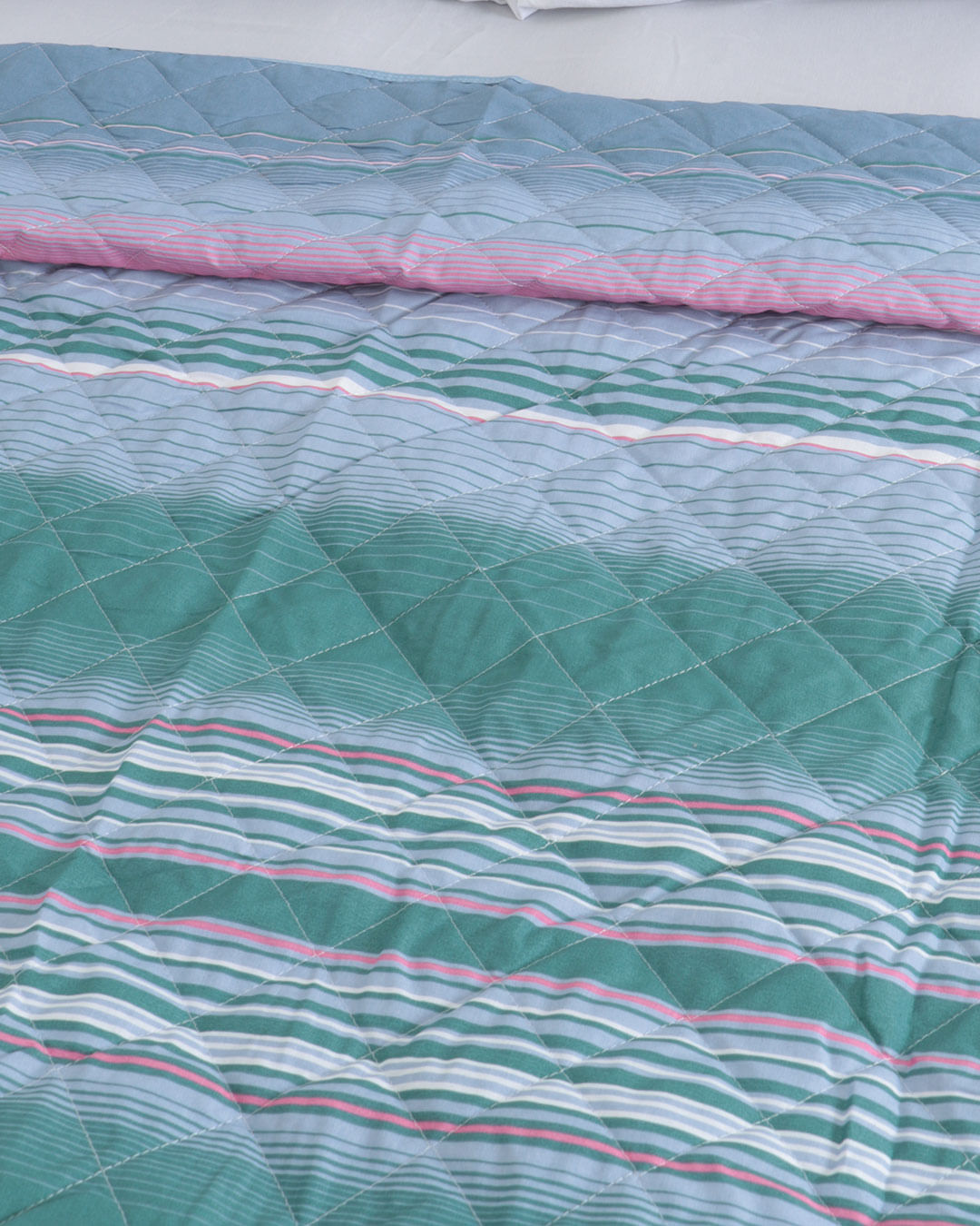 Colcha-Soft-Casal-Trellis-Comp-Azul---1---Azul-Listrado