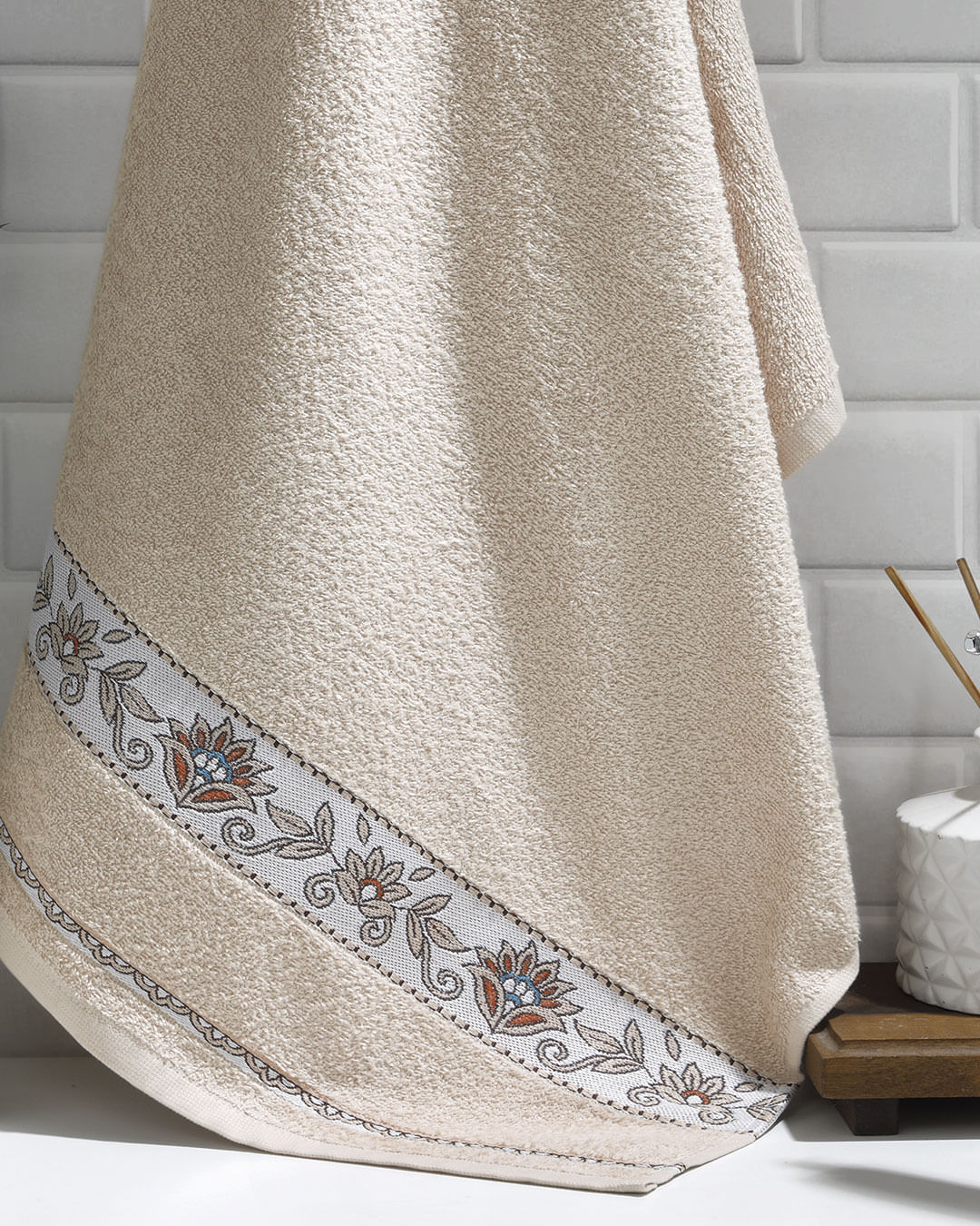 Toalha-Banho-Jacquard-70x140-Bege---Bege-Claro