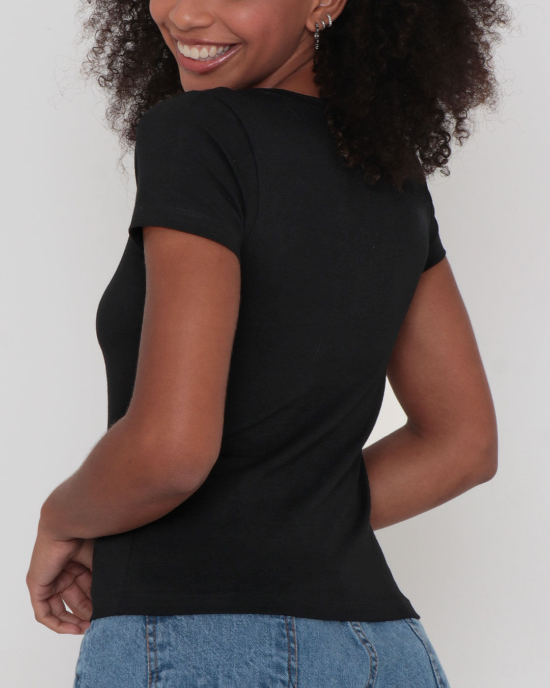 Blusa-22413-Mc-Gola-V-Preta---Preto