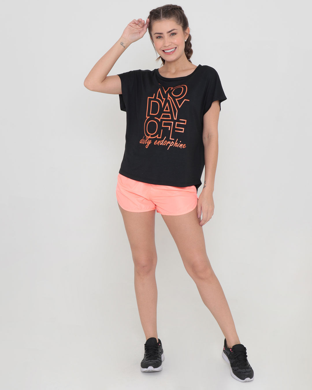 Blusa-Trf21006-Mc-Comfy-Estampa-Localiz---Preto