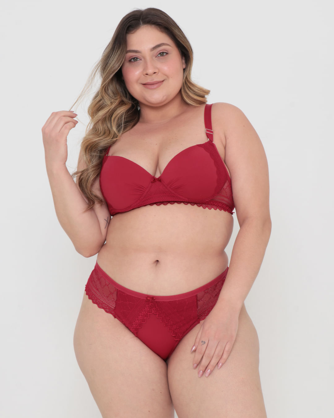 Sou-200506s-Tg-Bas-Boj-Lis-Rend-Lat-Crd2---Vermelho-Medio