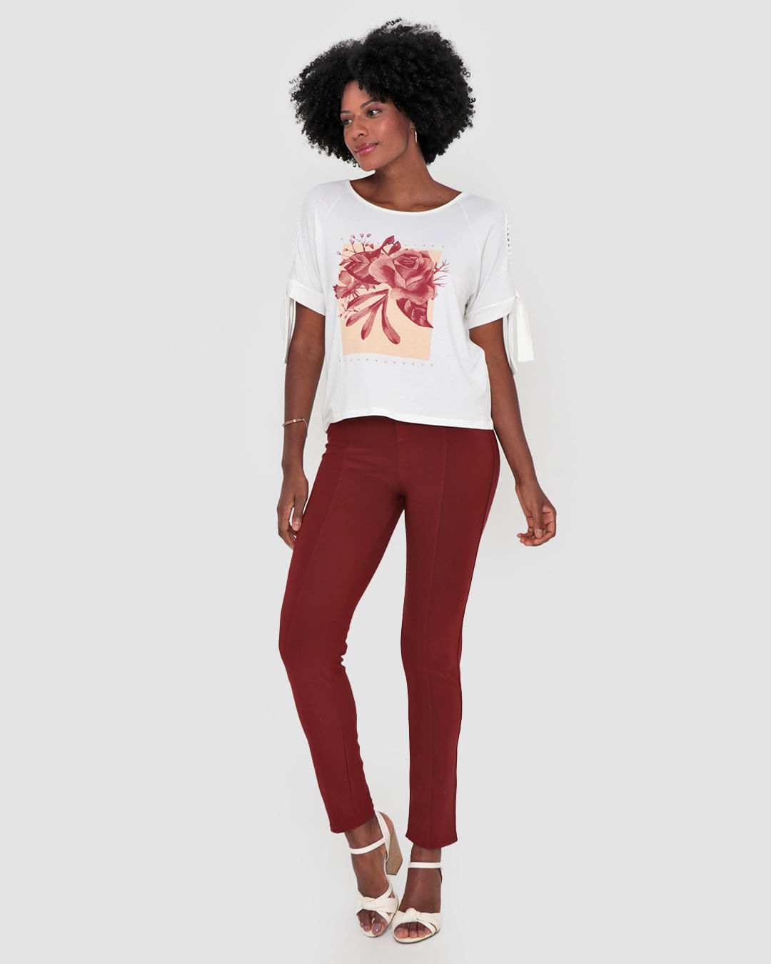 Blusa-Vt061-Estampada-Detalhe-Ombro---Branco