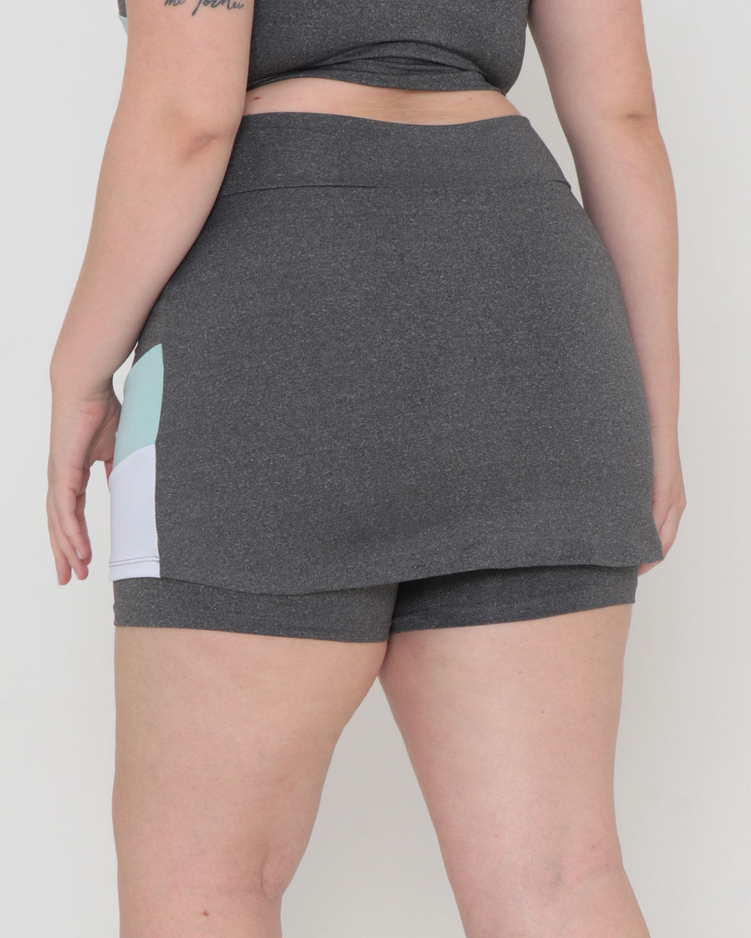 Short-Saia-101022tr-Plus-Rec-Contr-Assim---Cinza-Claro