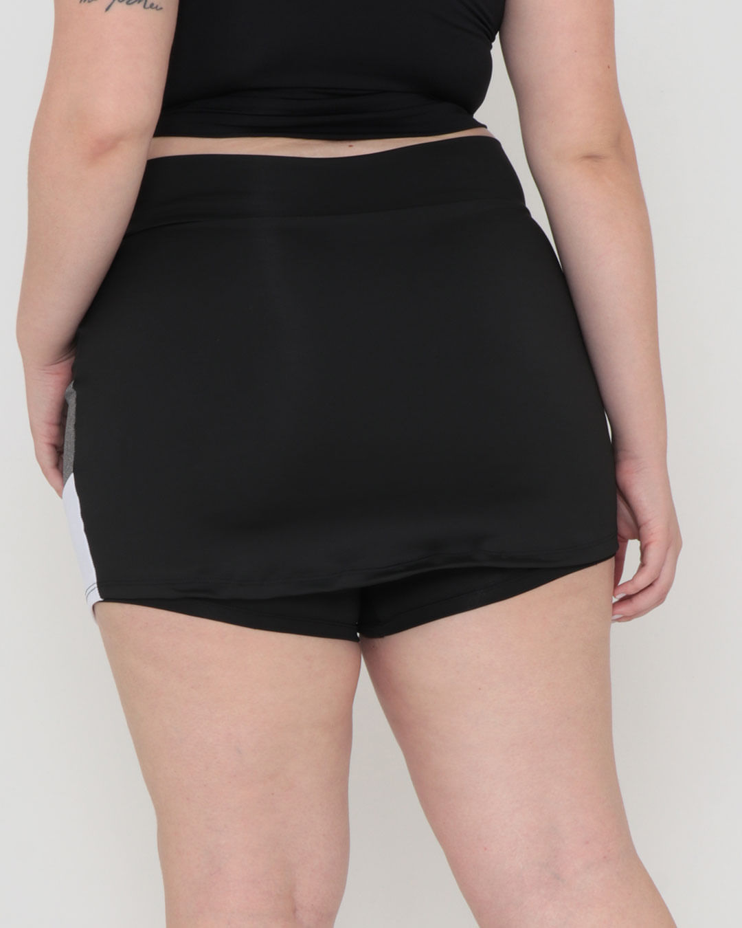 Short-Saia-101022tr-Plus-Rec-Contr-Assim---Preto