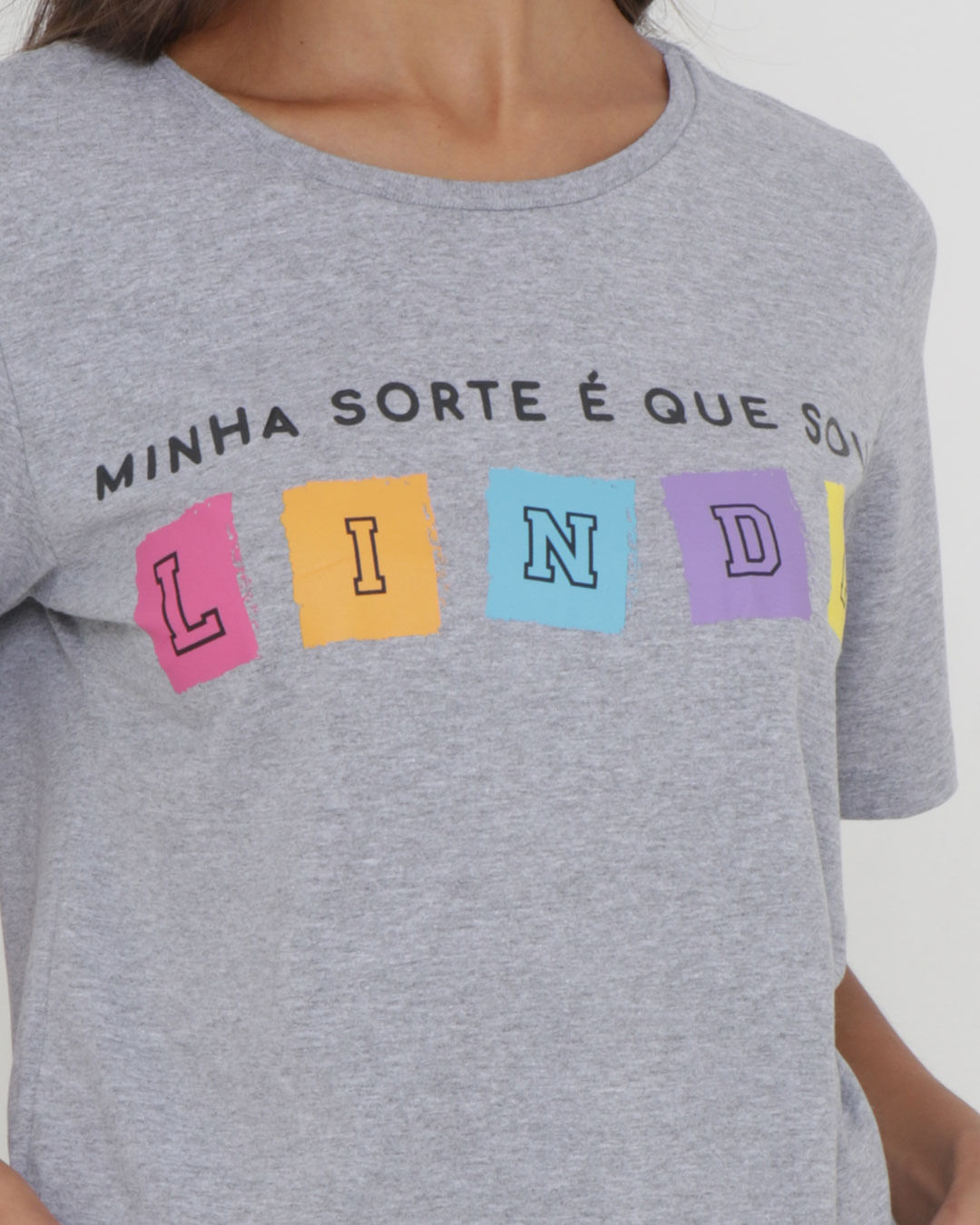 Camiseta-Frase-Linda-F1868---Cinza-Claro