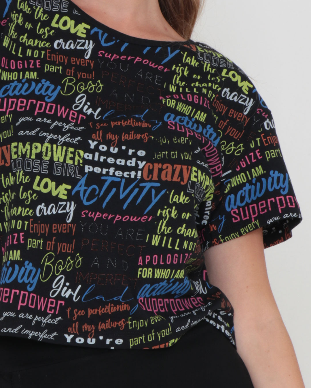 Cropped-Full-Print-Lettering-F1720---Preto