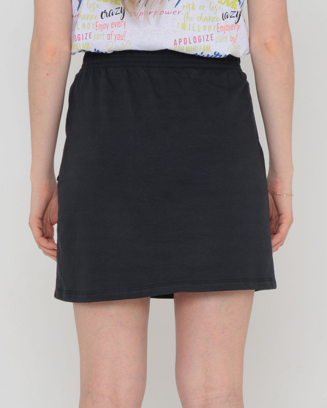 Saia-Bolso-Cargo-F1848---Preto