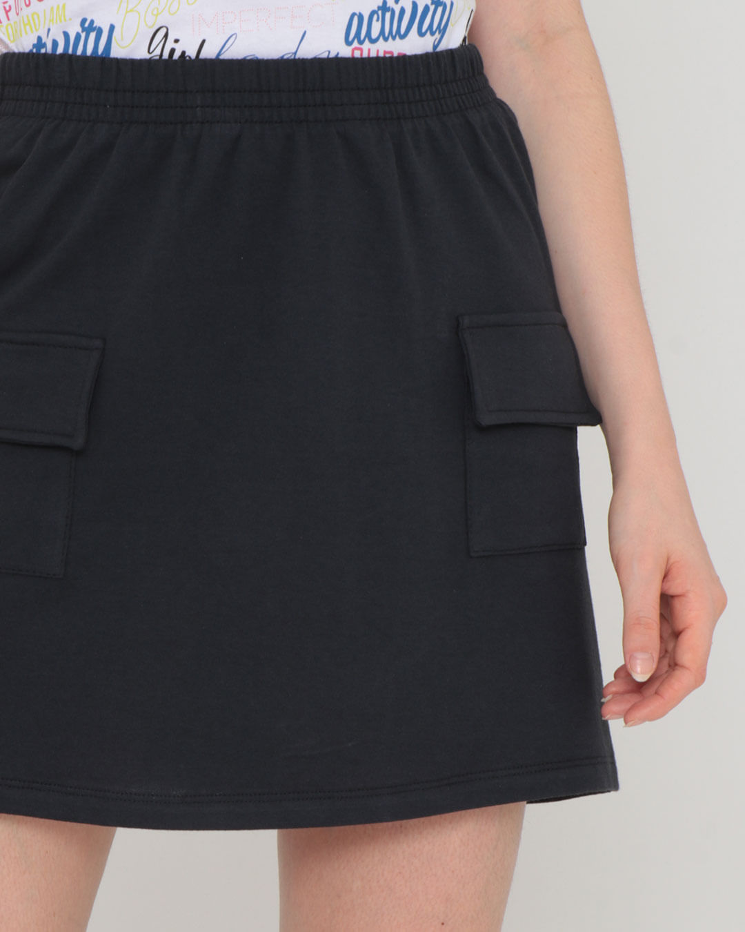 Saia-Bolso-Cargo-F1848---Preto
