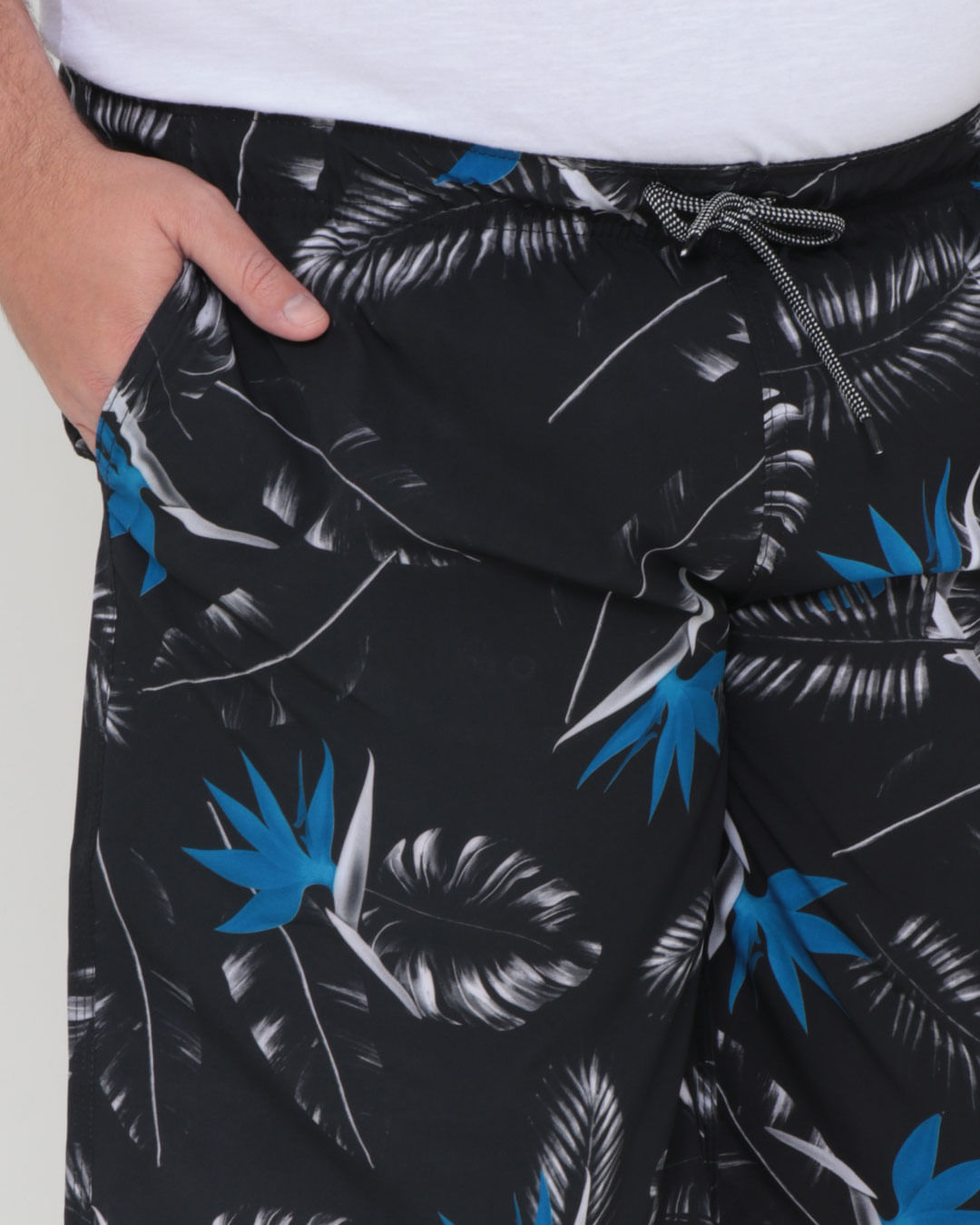 Bermuda-Elastano-14-Cos-Elas-G1g4---Preto-Floral