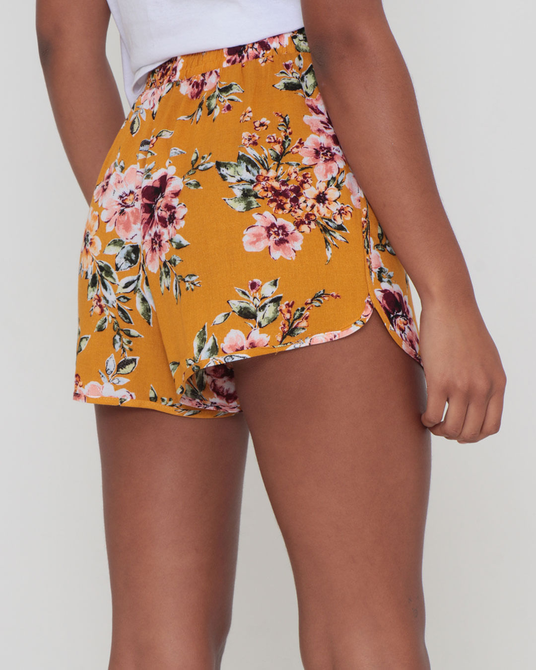 Short-Com-Vivo-214360---Mostarda--Floral