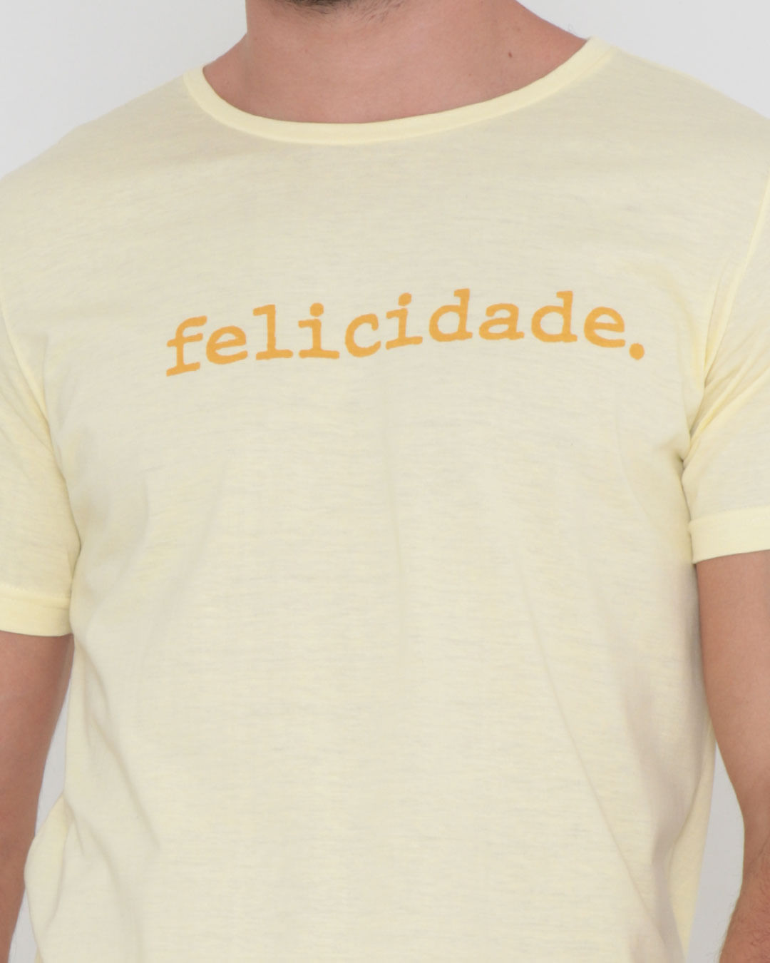 Camiseta-Frase-Felicidade-Pgg---Amarelo-Claro