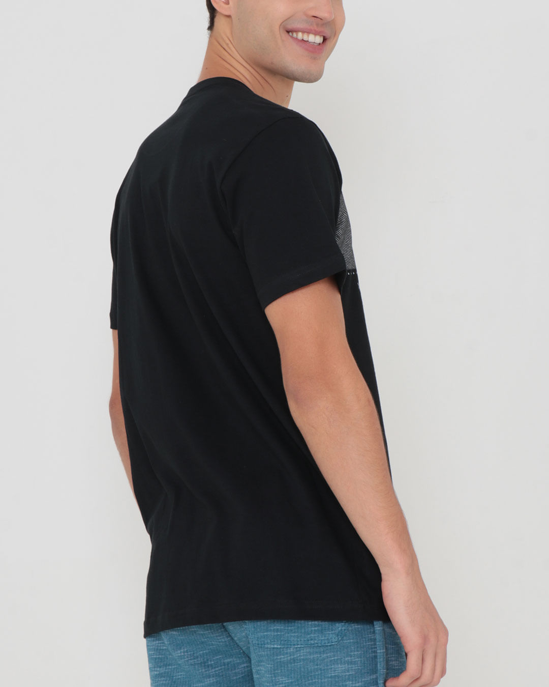 Camiseta-10161391-Ovc---Preto