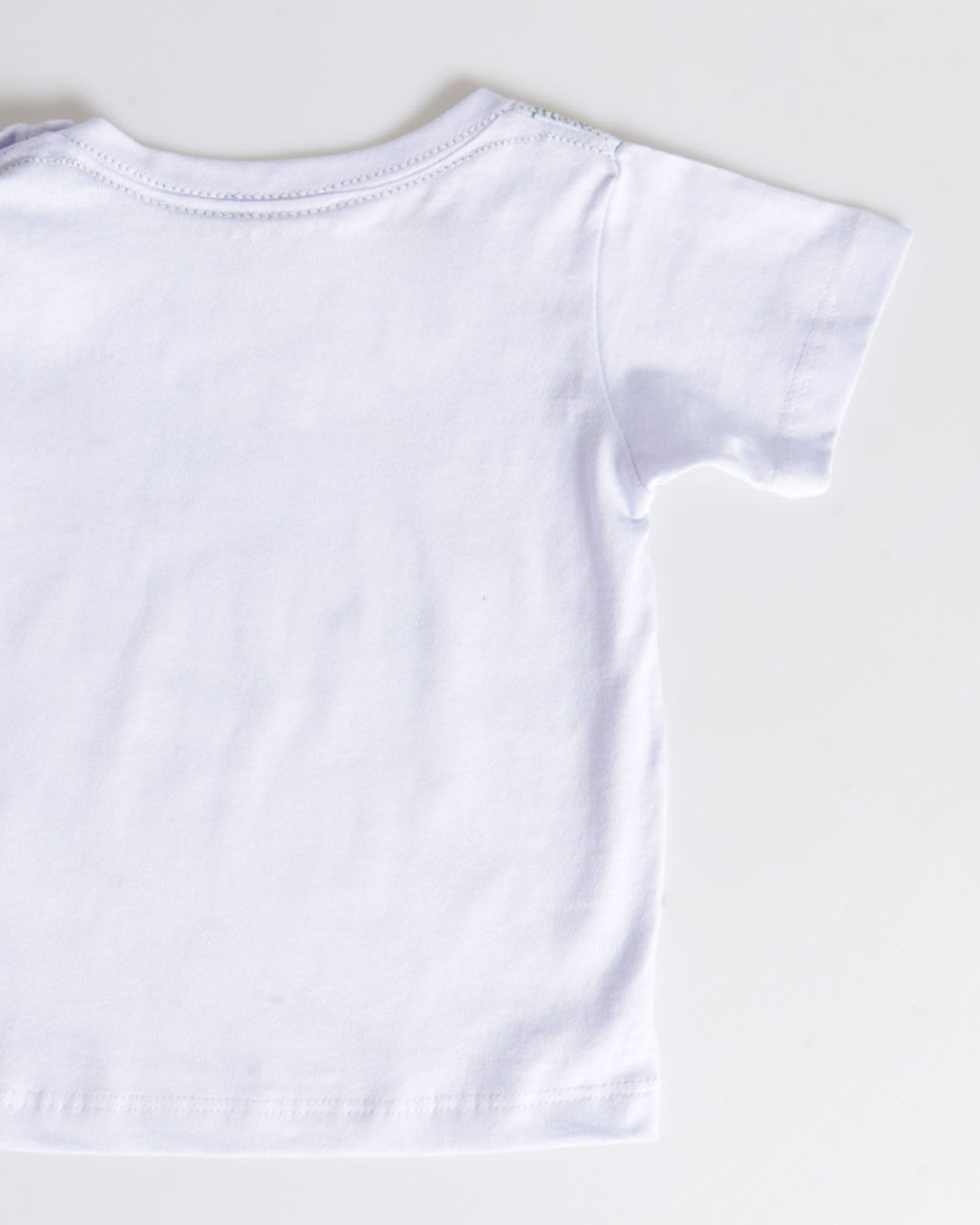 Camiseta-03230303-Dino--Mascpg---Branco