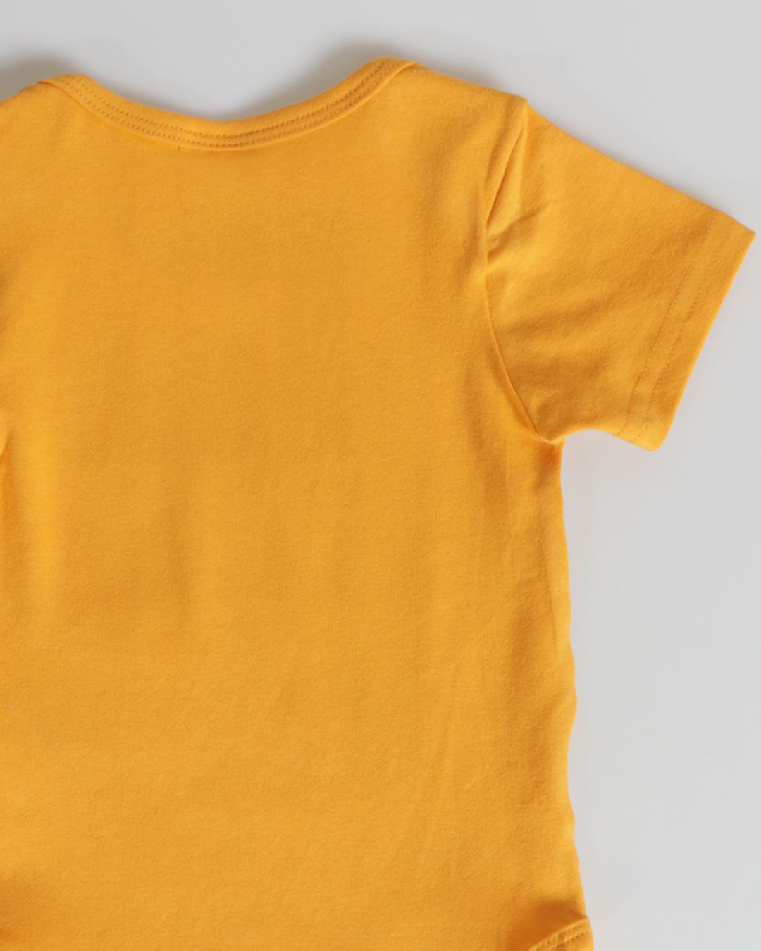 Body-Mc-Tro1046-Hello-Mascpg---Amarelo-Medio