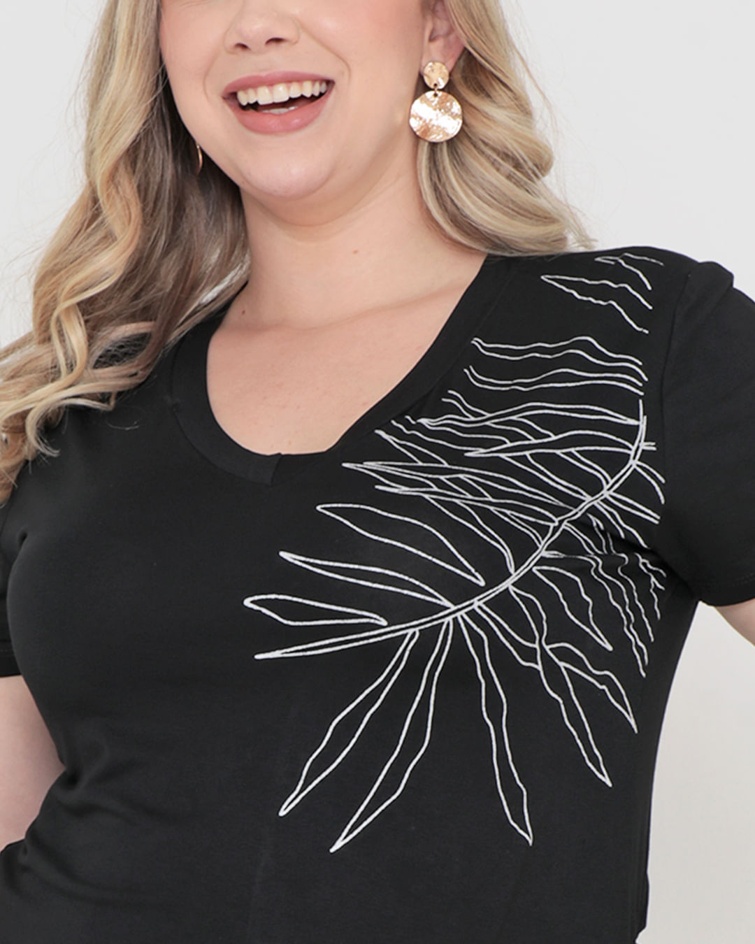 Blusa-2035-Estampa-Frontal---Preto