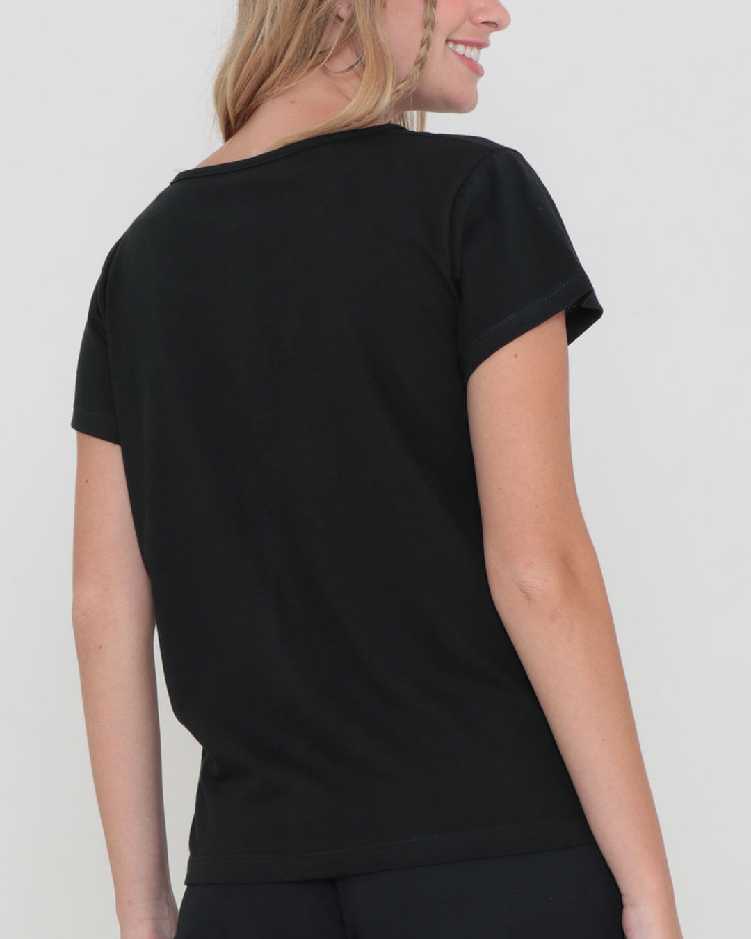 Camiseta-3434-Silk-Borboleta-Pret-M8---Preto