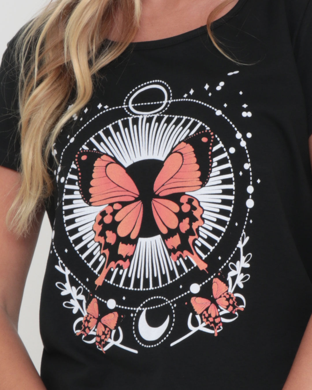 Camiseta-3434-Silk-Borboleta-Pret-M8---Preto