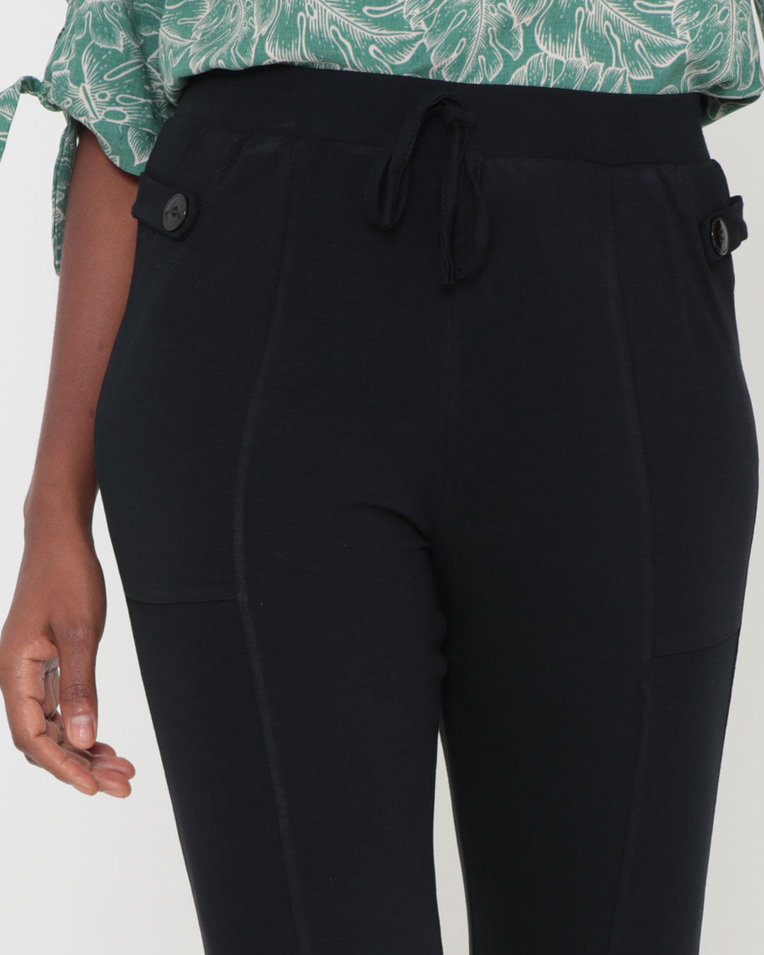 Calca-2115-Malha-C-Bolso-Frontal---Preto