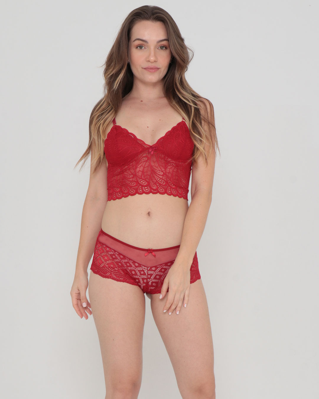 Cale-Tule-Renda-Vermelho0417745coord1---Vermelho-Medio