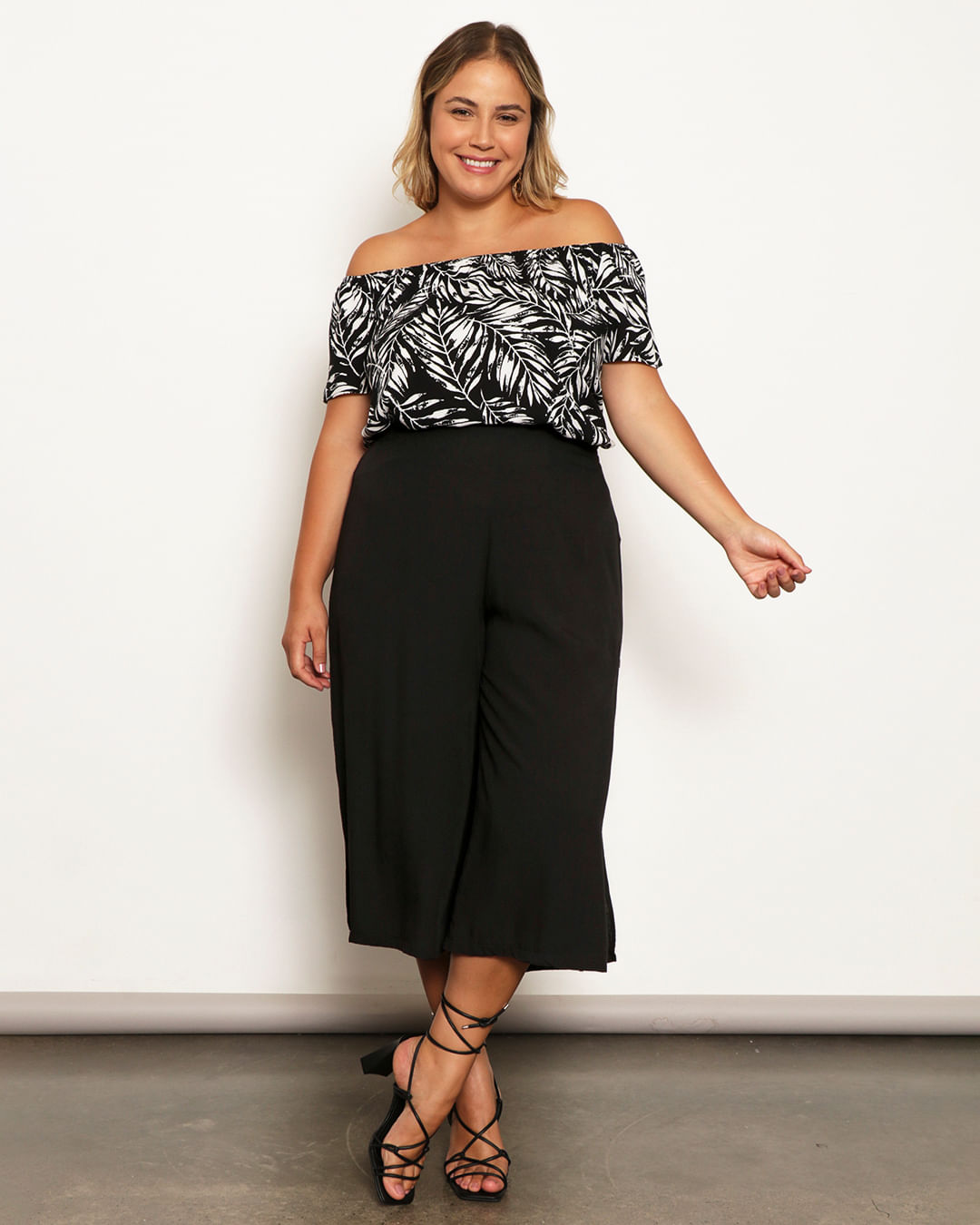 Ciganinha-216003-Estampada---Preto-Outros