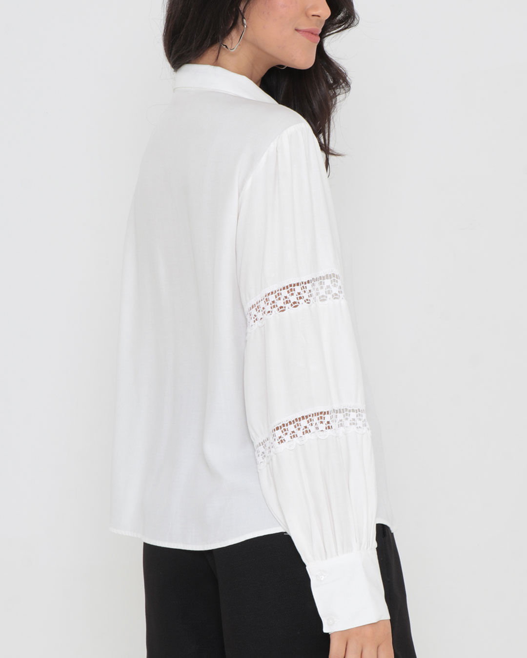 Camisa-779385-C-Renda-Na-Manga-Ml---Off-White