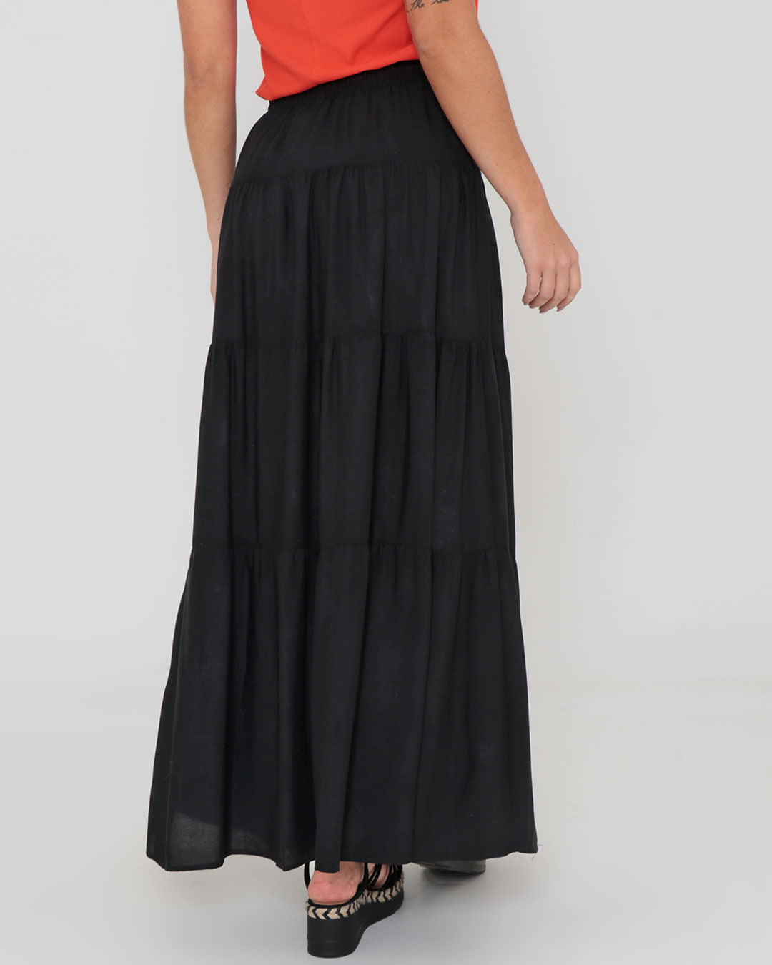 Saia-430126-C-Babados-Lisa---Preto