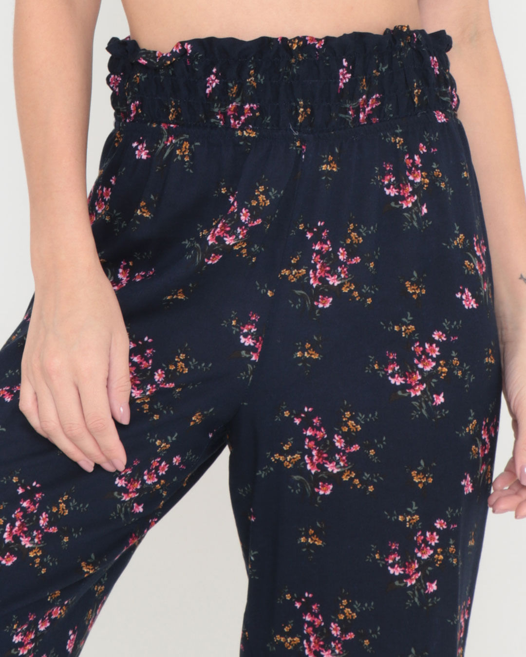 Calca-Pantacourt-9562-Box-E---Marinho-Floral