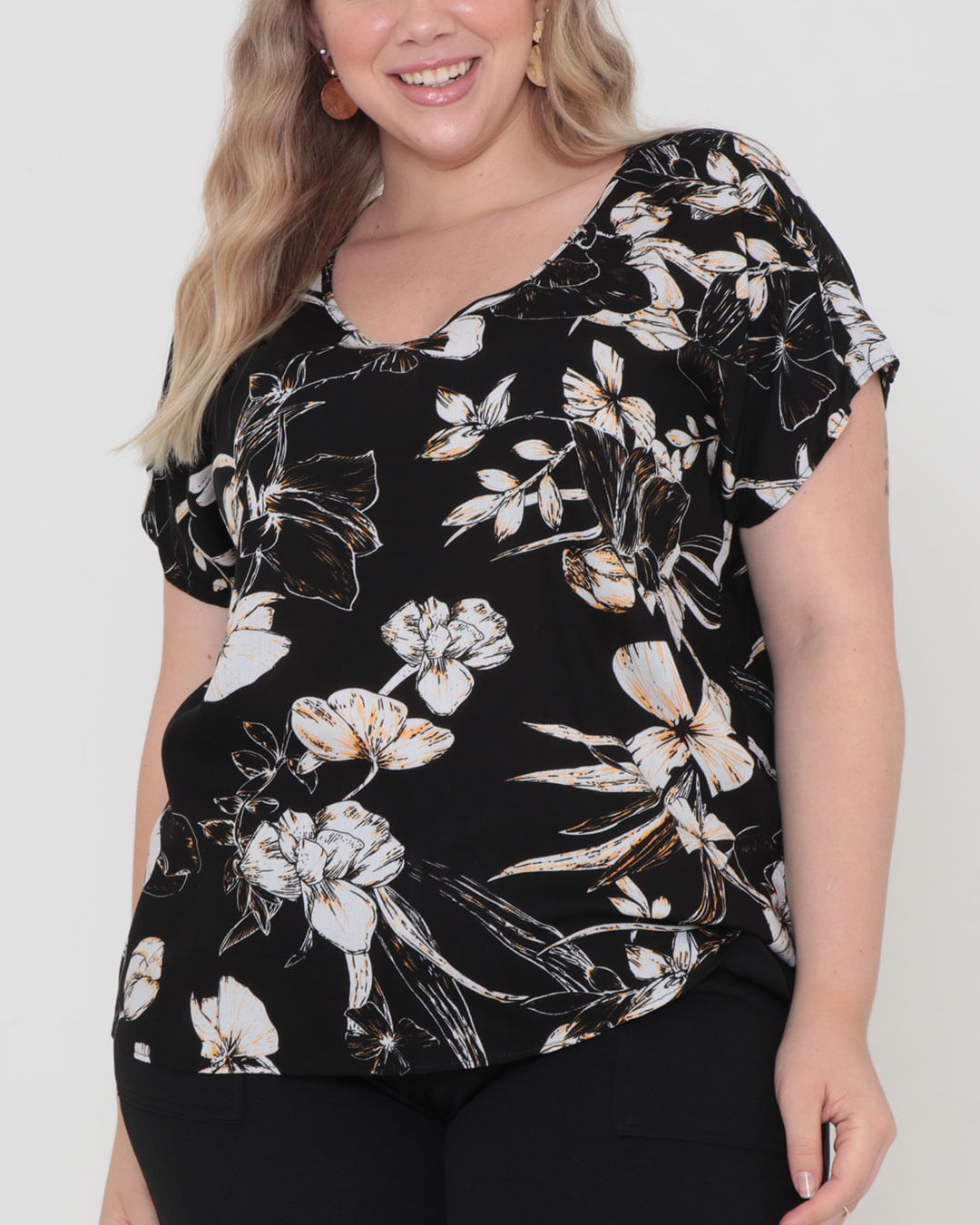 Blusa-216007--Manga-Morcego---Preto-Geometrico