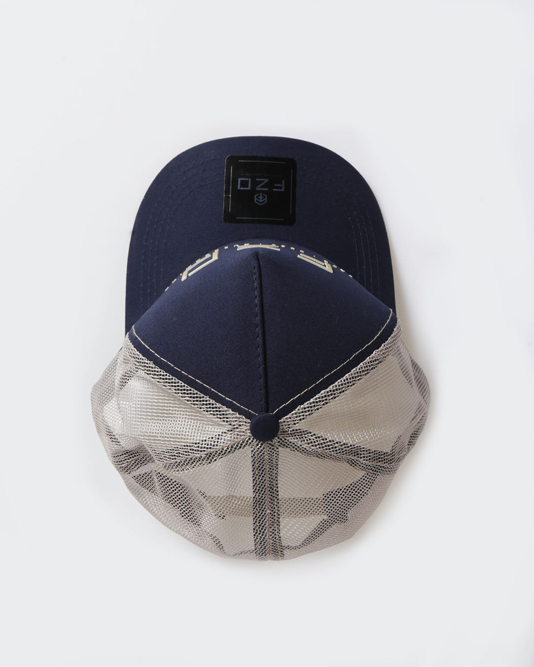 Bone-Fzo-Ref-1335886---Marinho