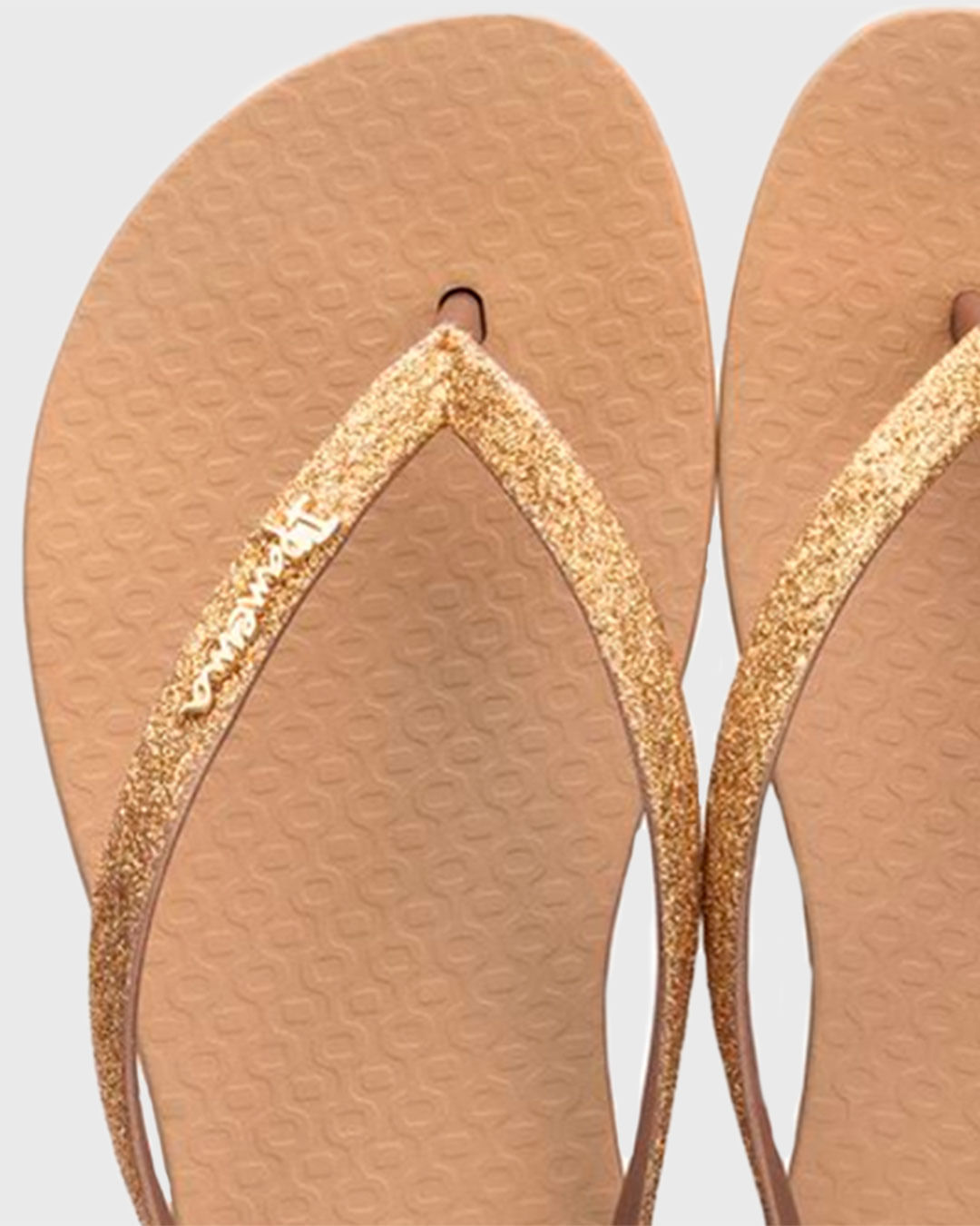 Chi-Fem-26690-22601-Ouro-Glow---Dourado