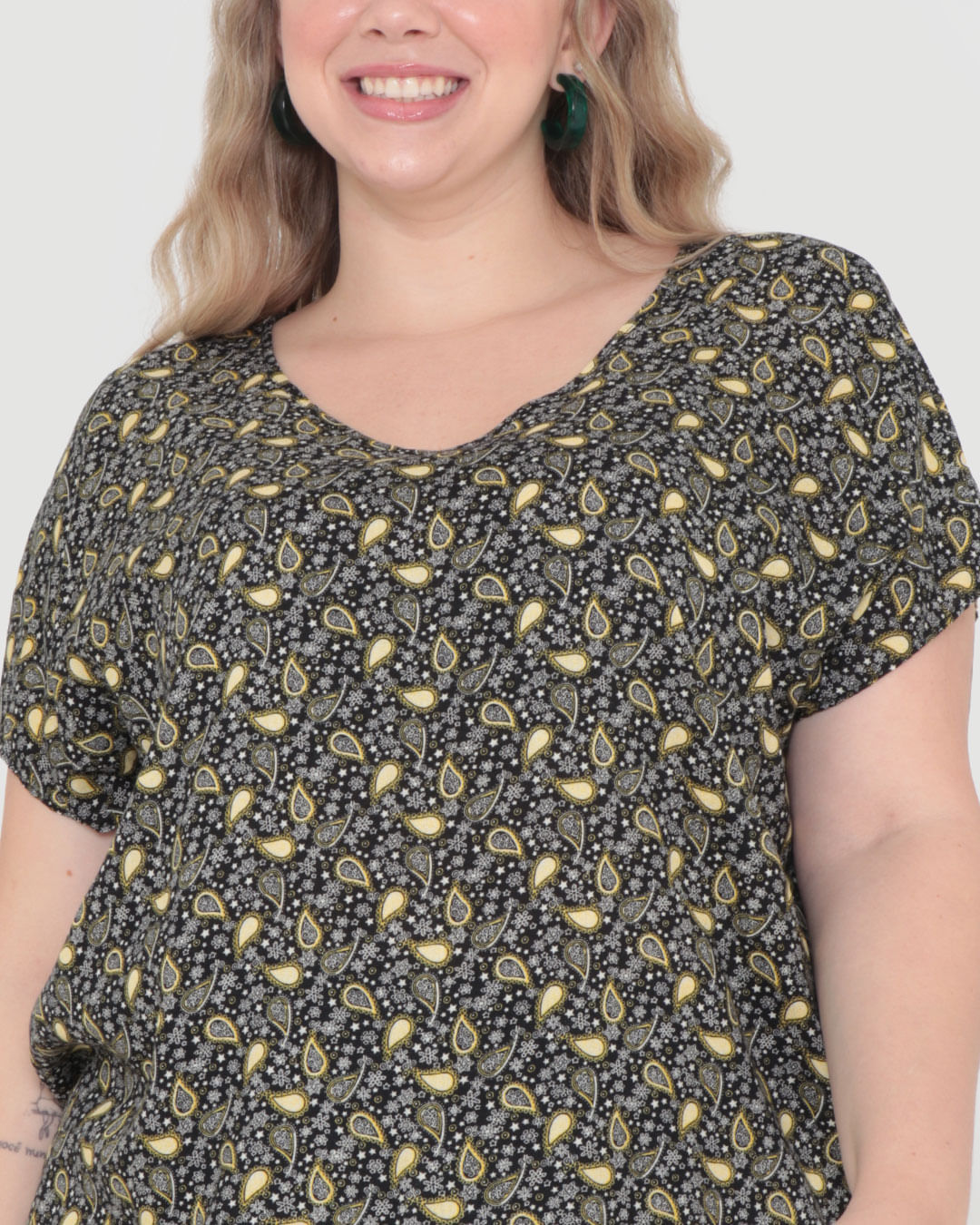 Blusa-216007--Manga-Morcego---Preto-Xadrez