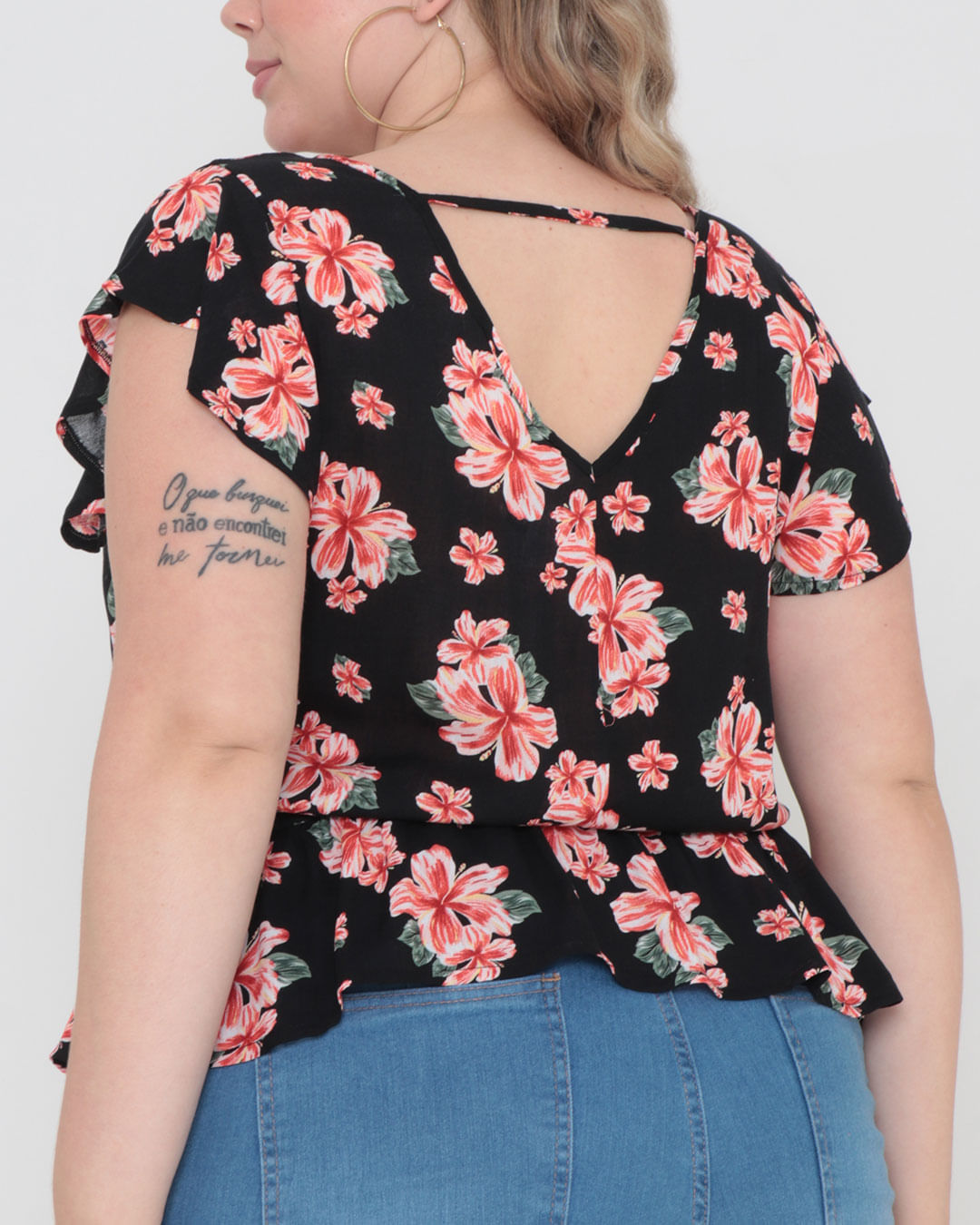 Blusa-8175pe--Manga-Curta-Estampada---Preto-Floral
