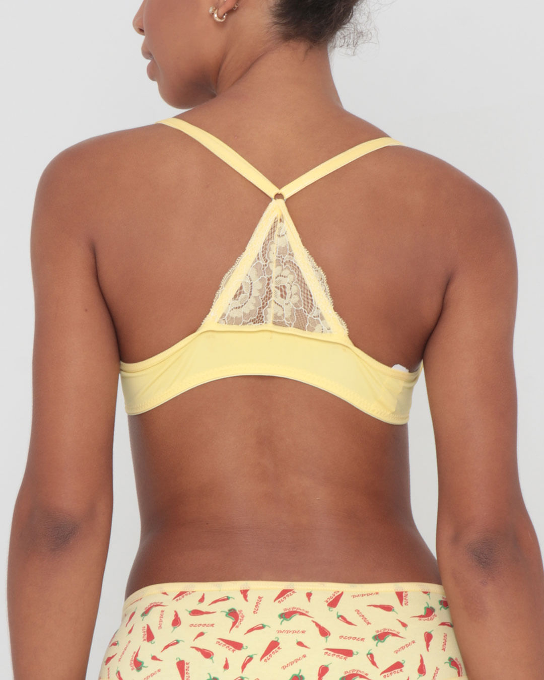 St-Nad-Mic-Rend-Amarelo3031-Crd1---Amarelo-Claro