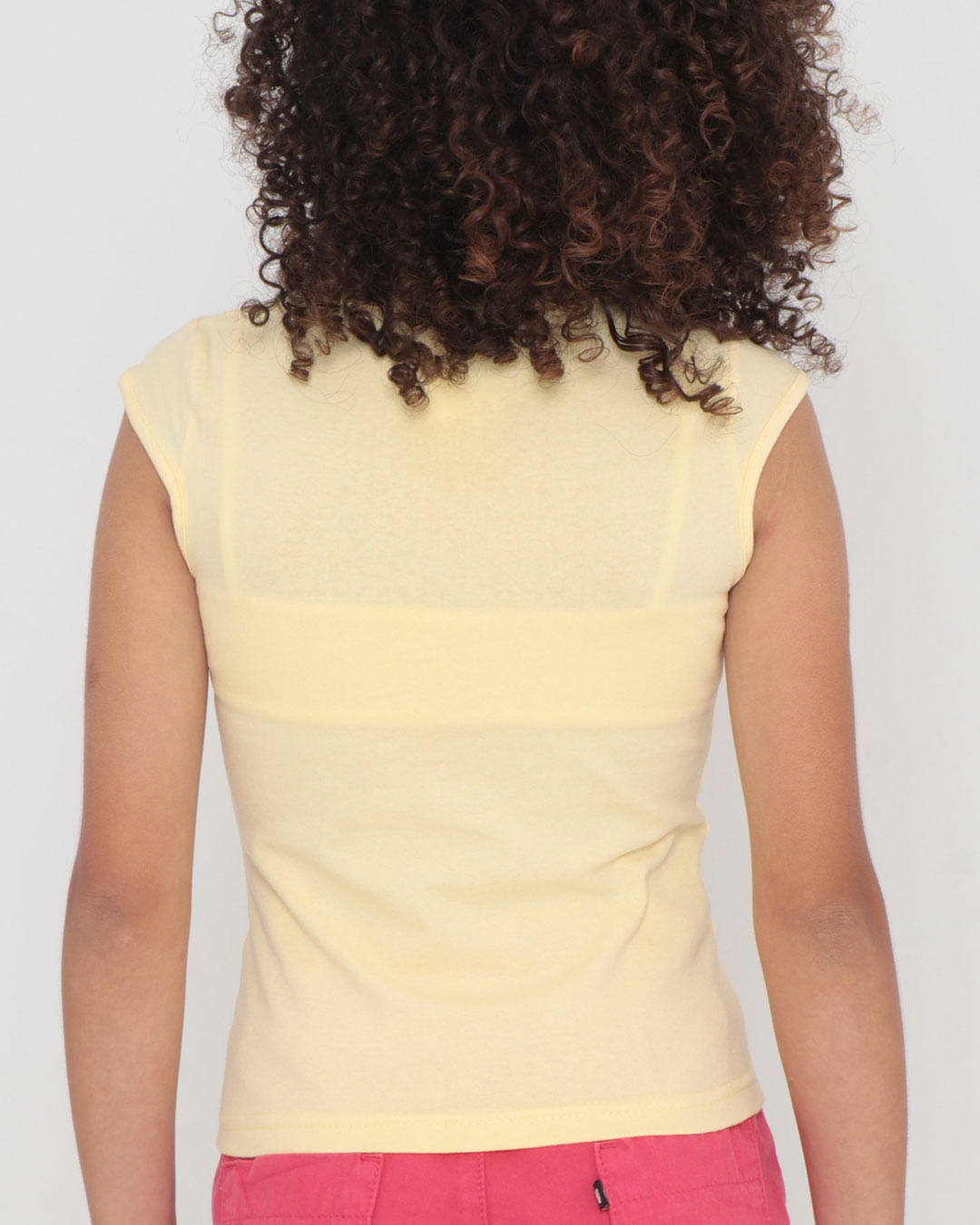 Blusa-32075-Mc-Paete-Amarela-F-48---Amarelo-Claro