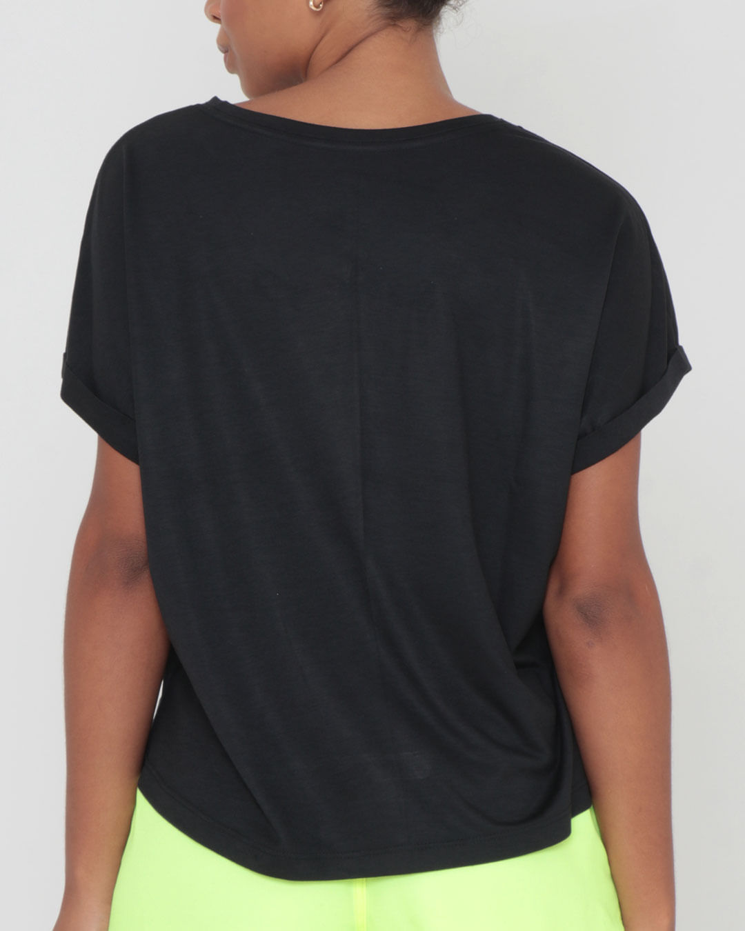 Blusa-Trf21070-Comfy-Gola-V-Cropped---Preto