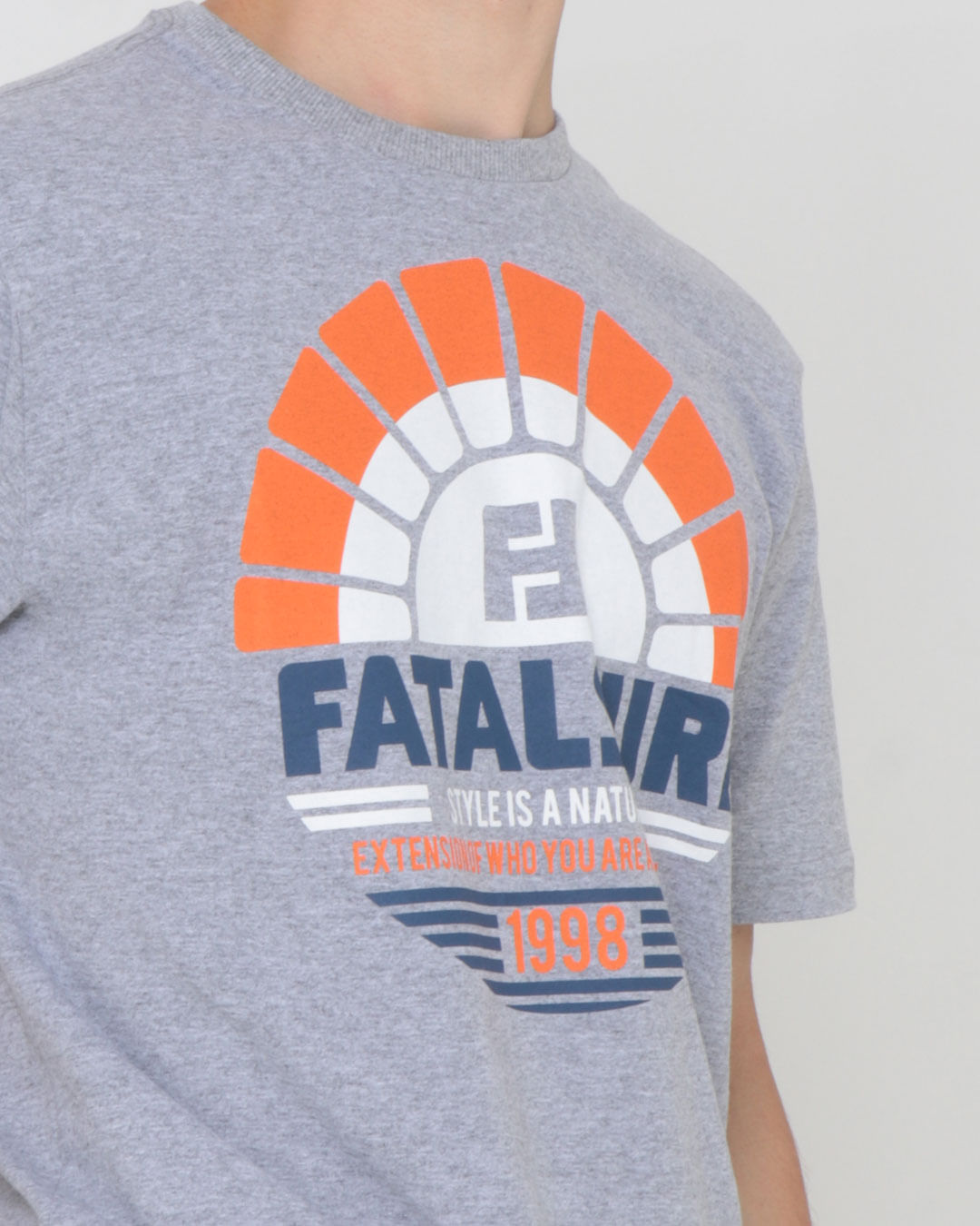 Camiseta-Fatal-24939-Mc---Cinza-Claro