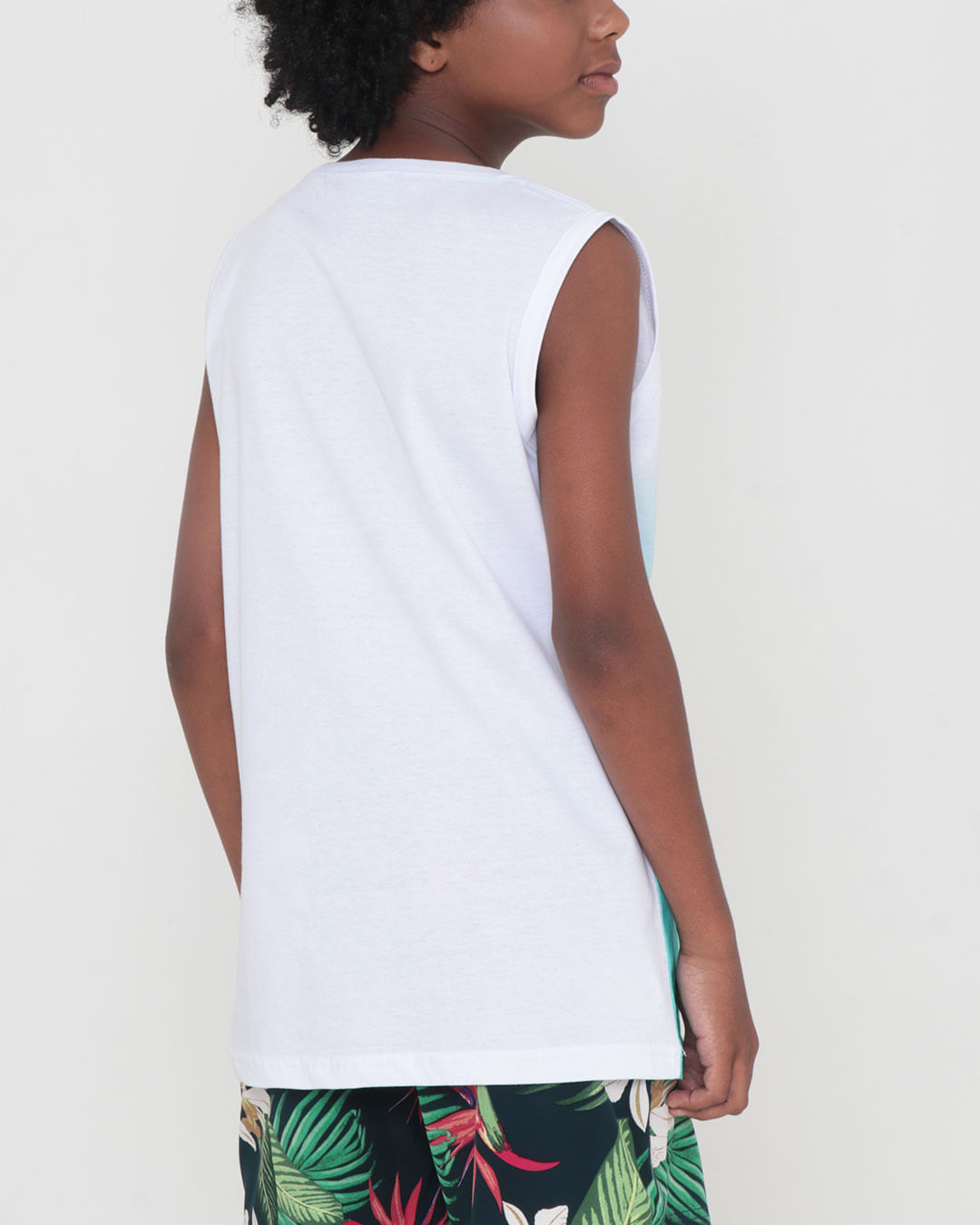 Regata-33937-M1016-Tropical---Branco