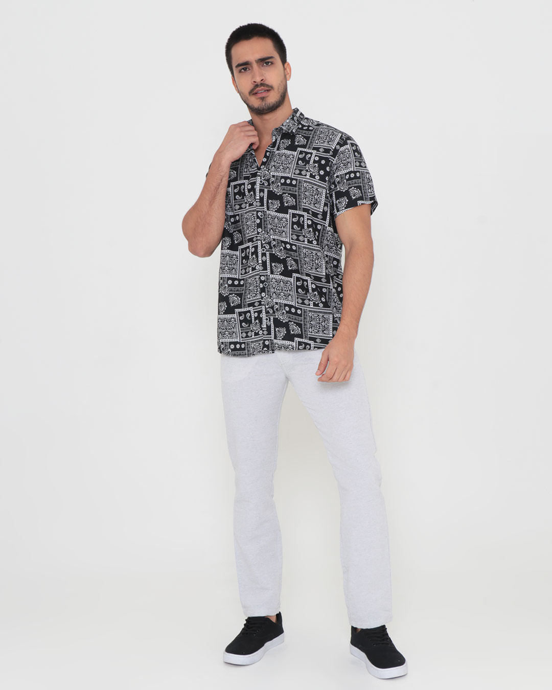 Camisa--502905-Bandana-Fashion---Preto-Floral