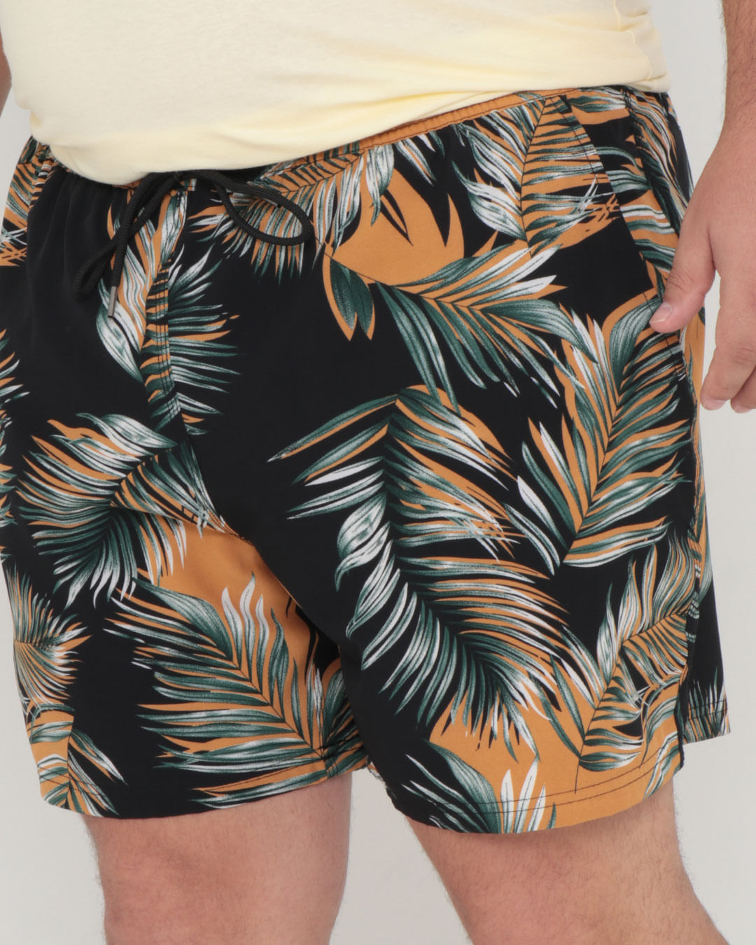 Bermuda-Visc-214203-Est-12-Cb4-Plus---Preto-Floral