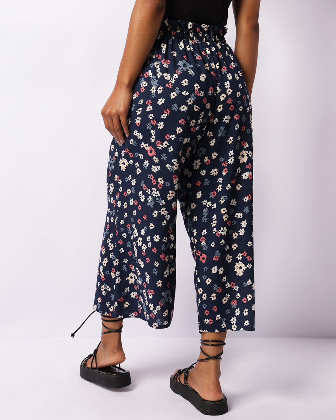 Pantacourt-Estampada-5603re-Prog---Marinho-Floral