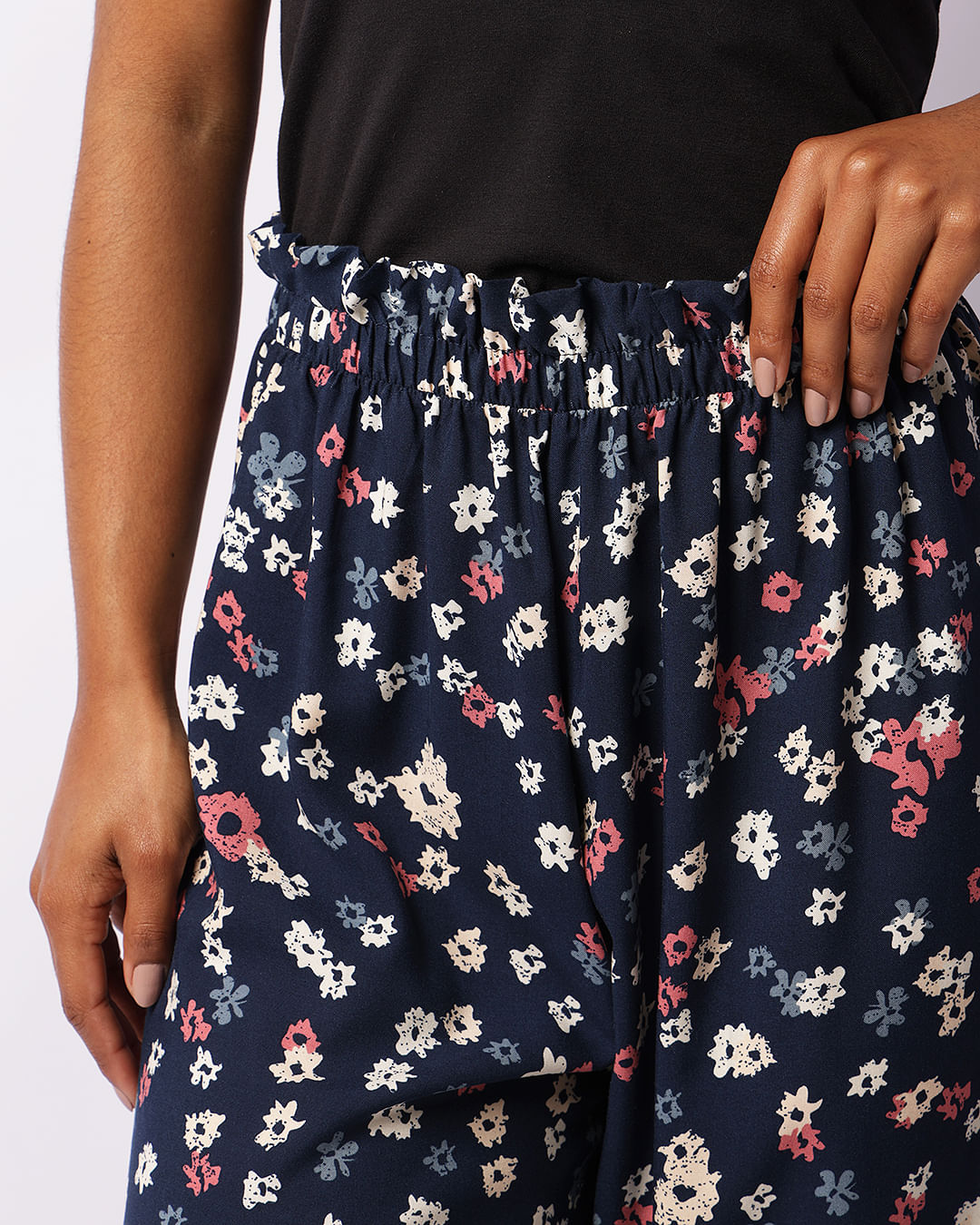 Pantacourt-Estampada-5603re-Prog---Marinho-Floral