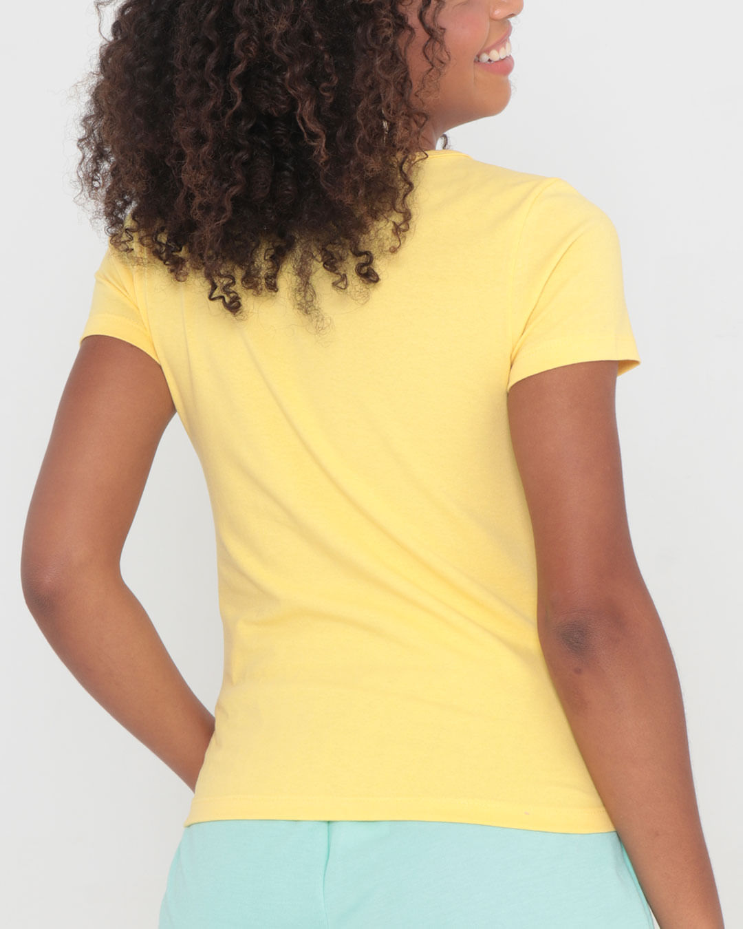Blusa-22413-Gola-V-Amarelo---Amarelo-Medio