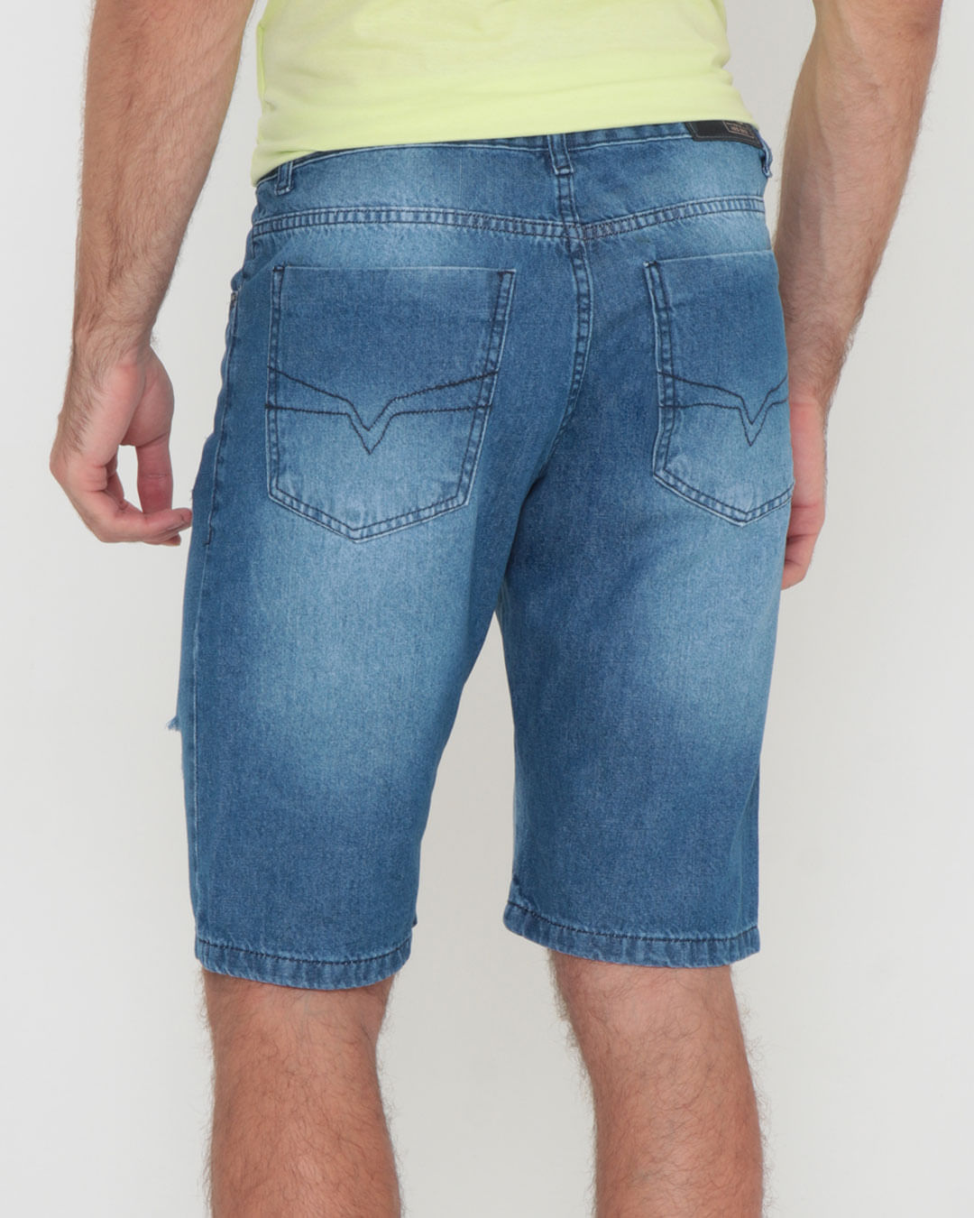 Brmda-Jns-Jvm-Azm---1980---Blue-Jeans-Claro